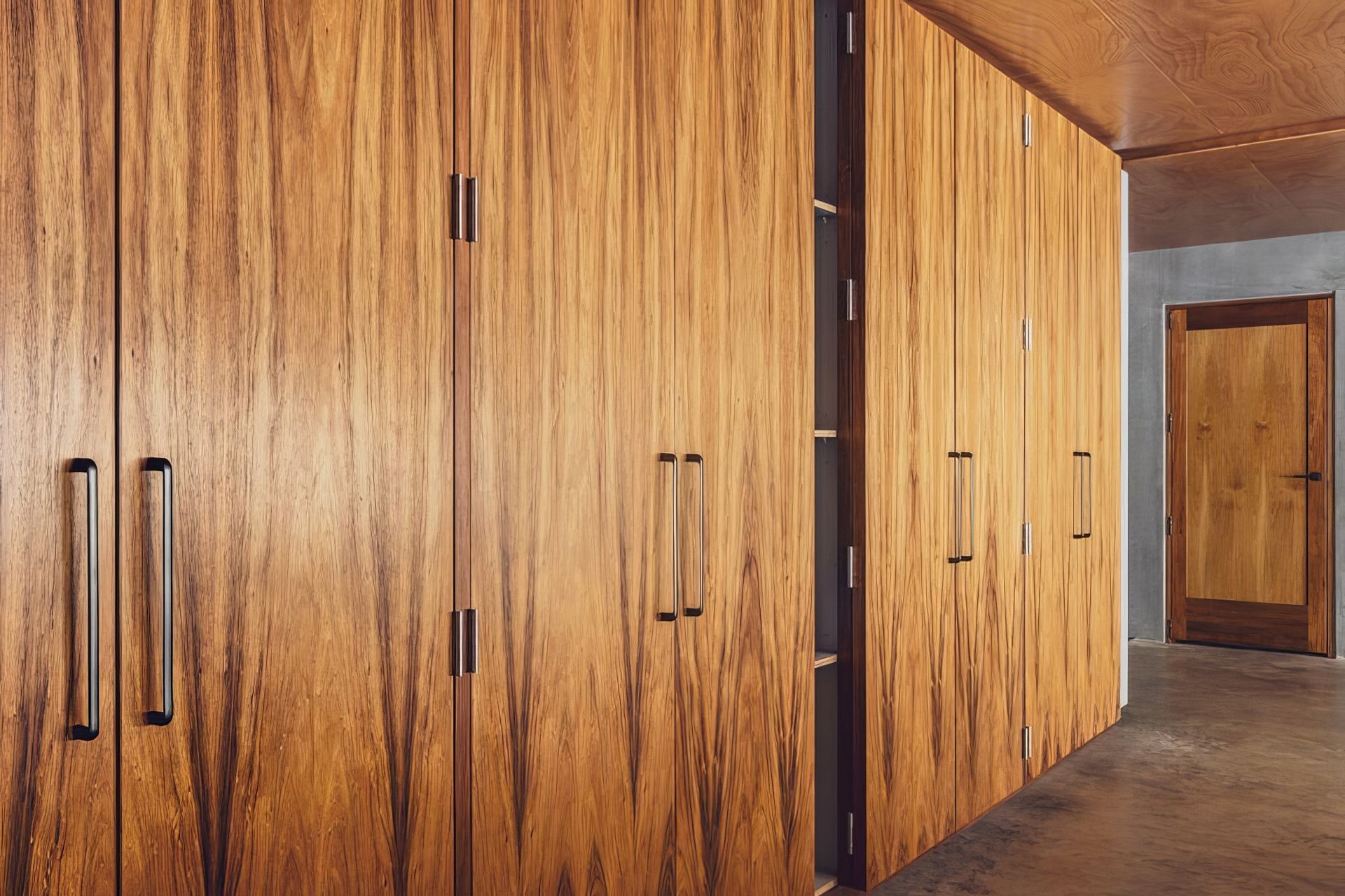 slider-doors-1-1000x667a.jpg