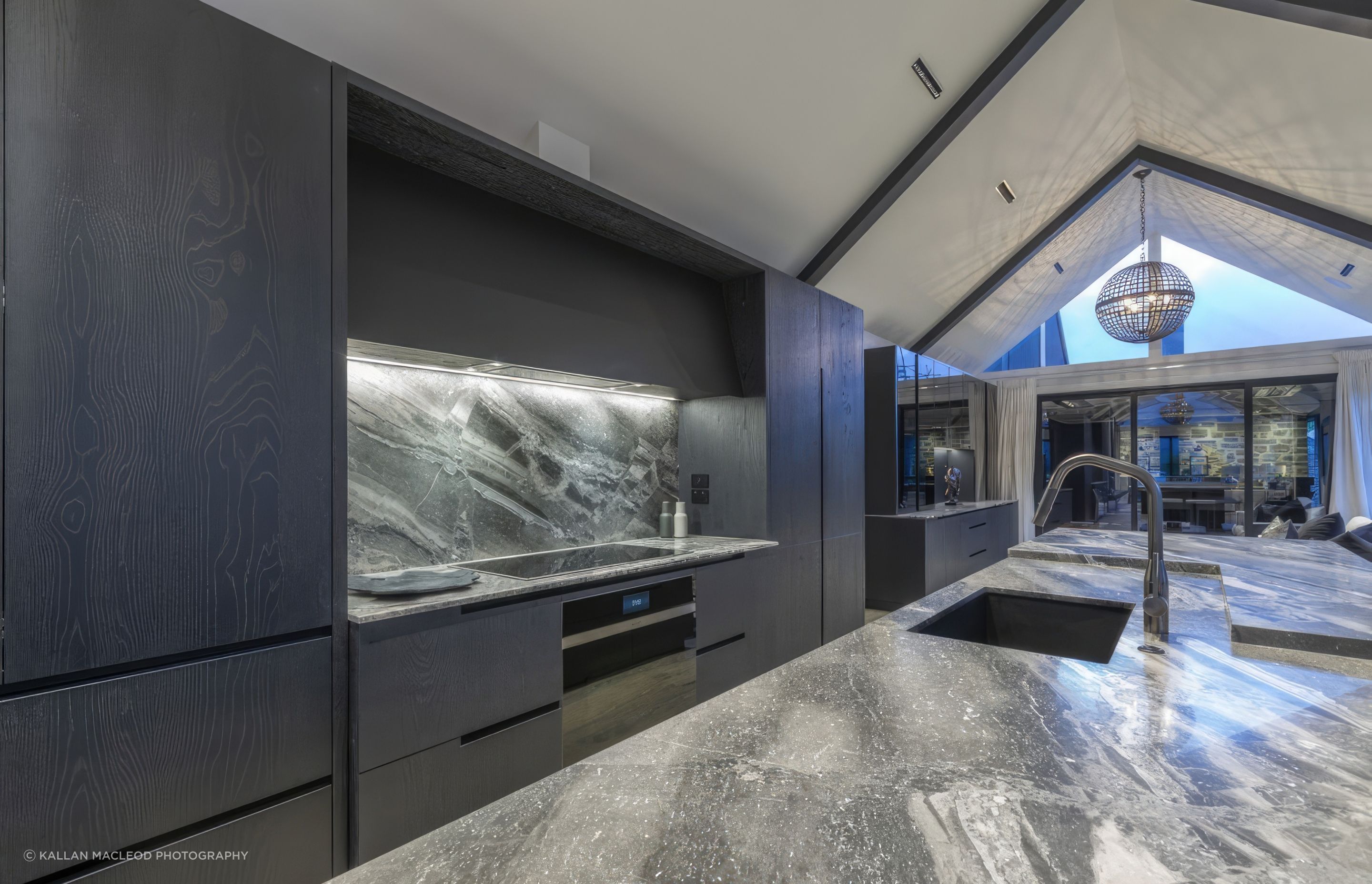 tropique-bannerLeach-Island-Affogato-Marble-3-standard-scale-300x.jpg