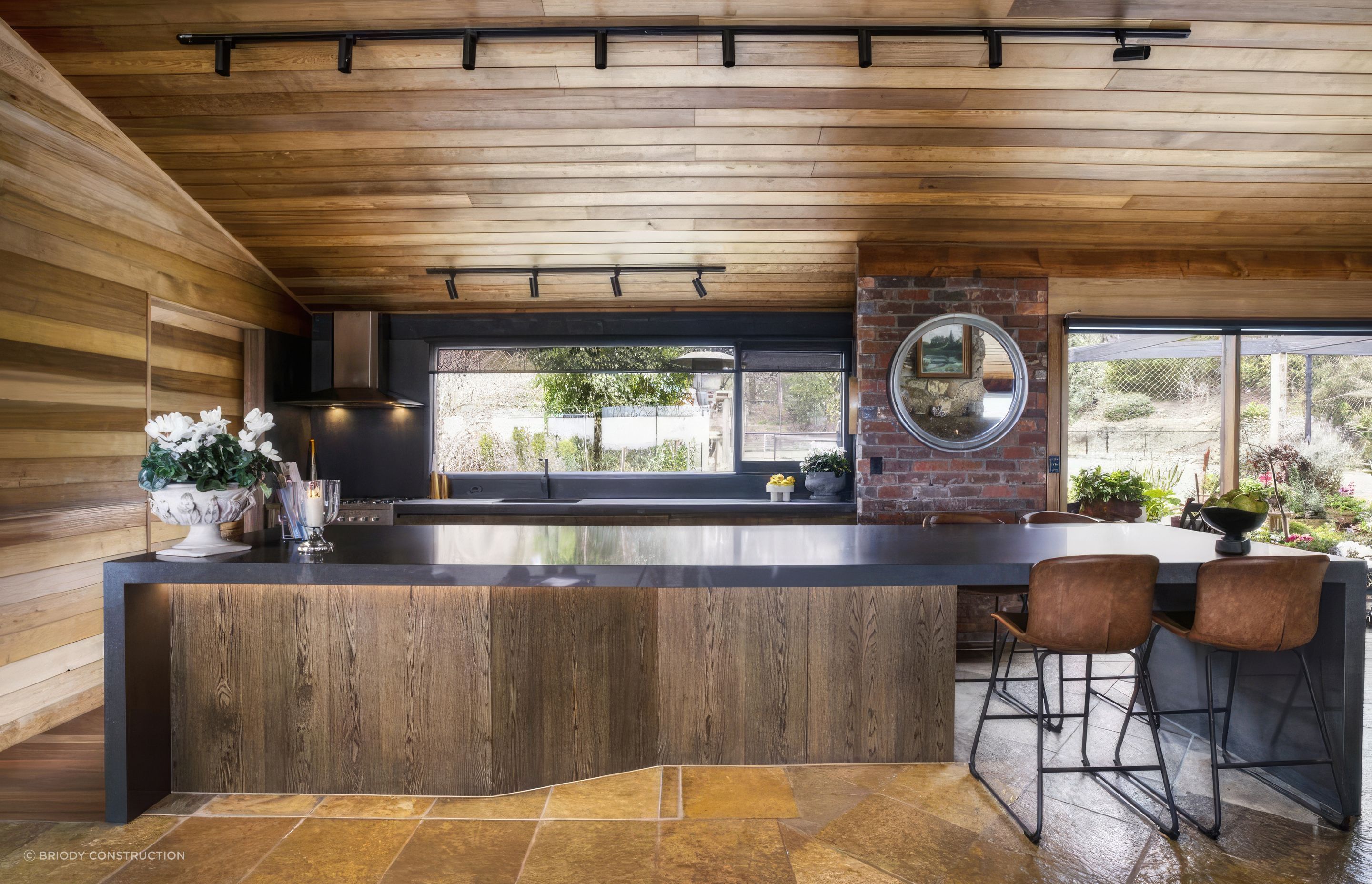 upBellbrae-kitchen-3-1000x700-fix-standard-scale-400x.jpg