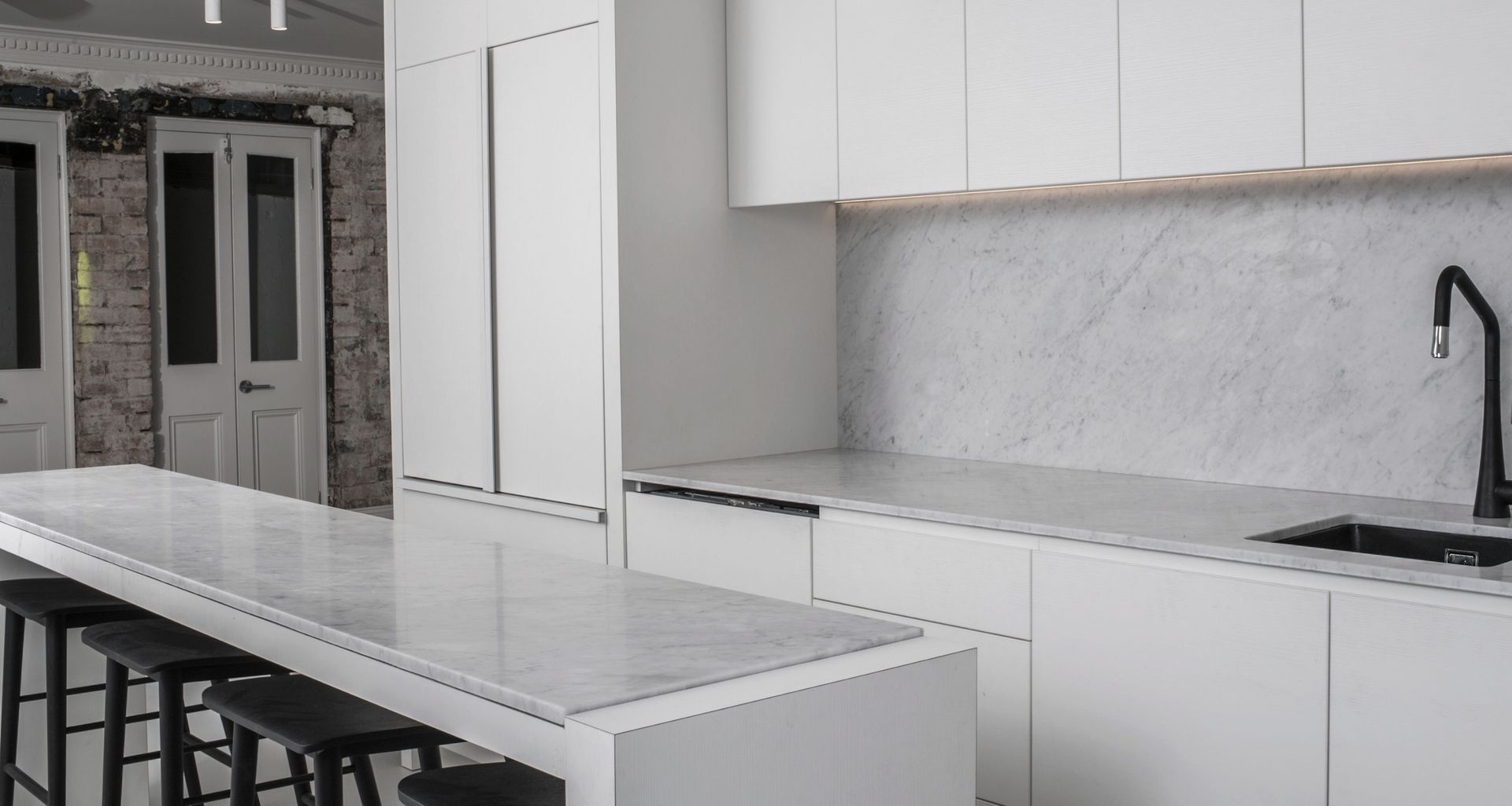 Surry Hills Stone Maison. banner