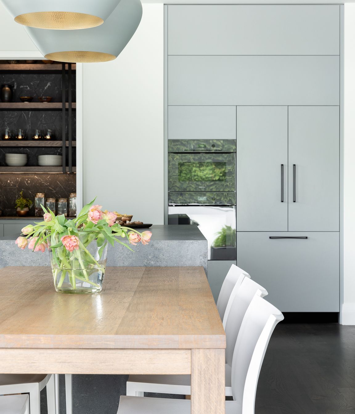 Remuera Contemporary Kitchen by Natalie Du Bois