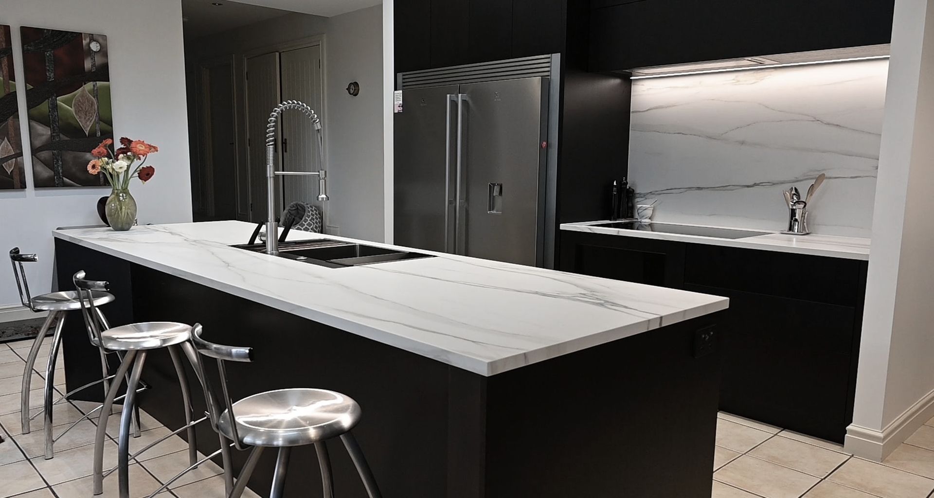 White Kitchen banner