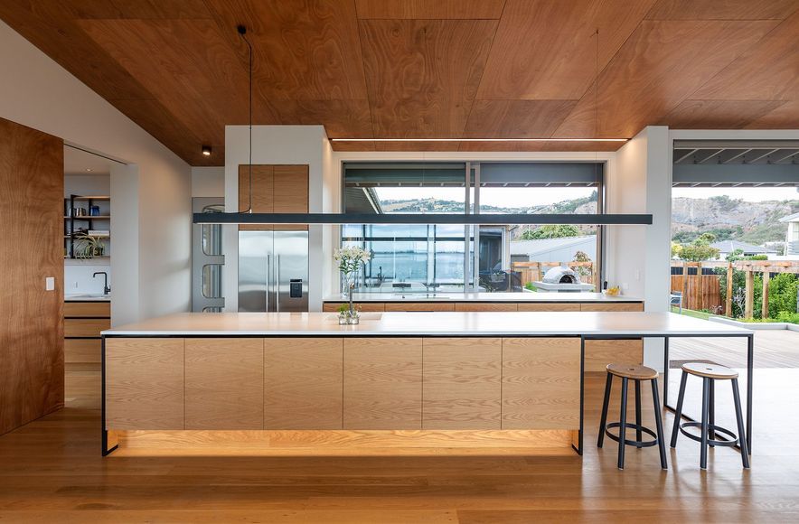 AWARD WINNING KITCHEN Estuary Ship house 