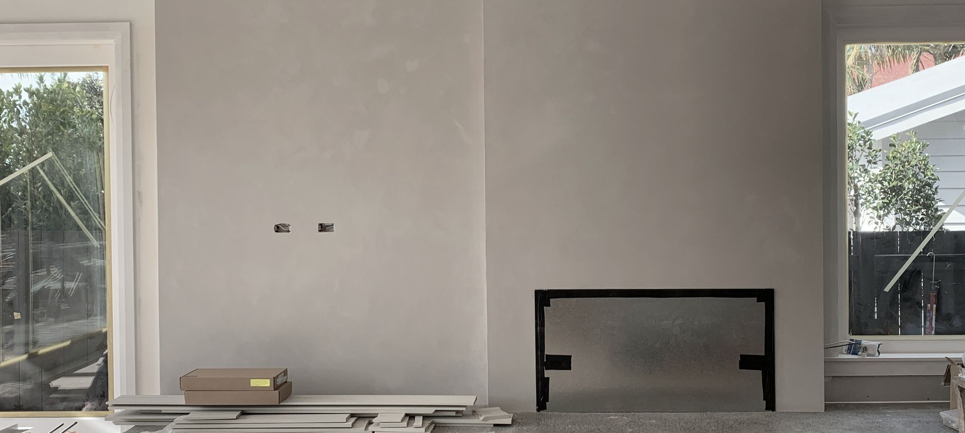 Fireplace & Splashback - Venetian plaster banner