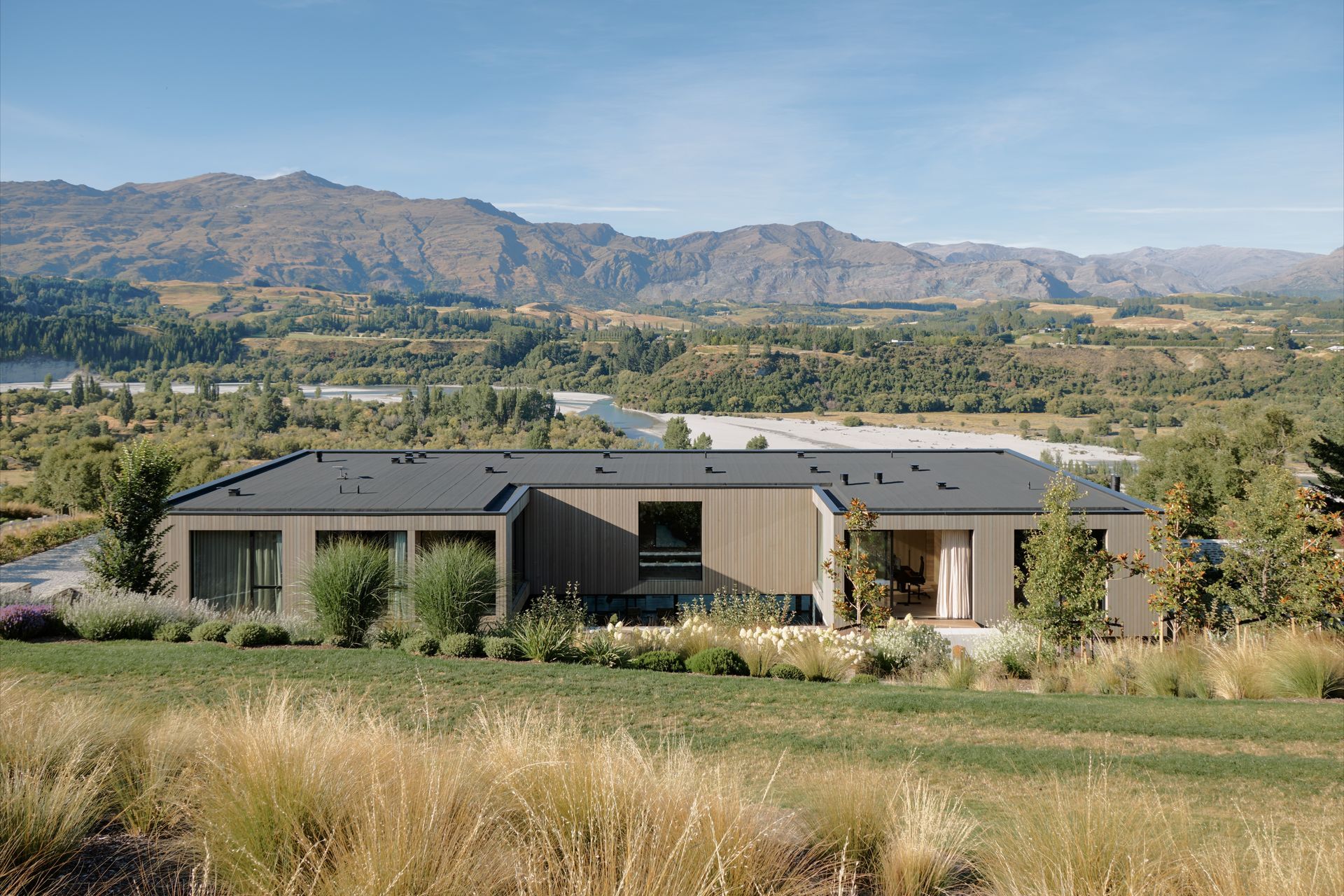 052TrinityBeechwood-412-ap-compressed.jpg