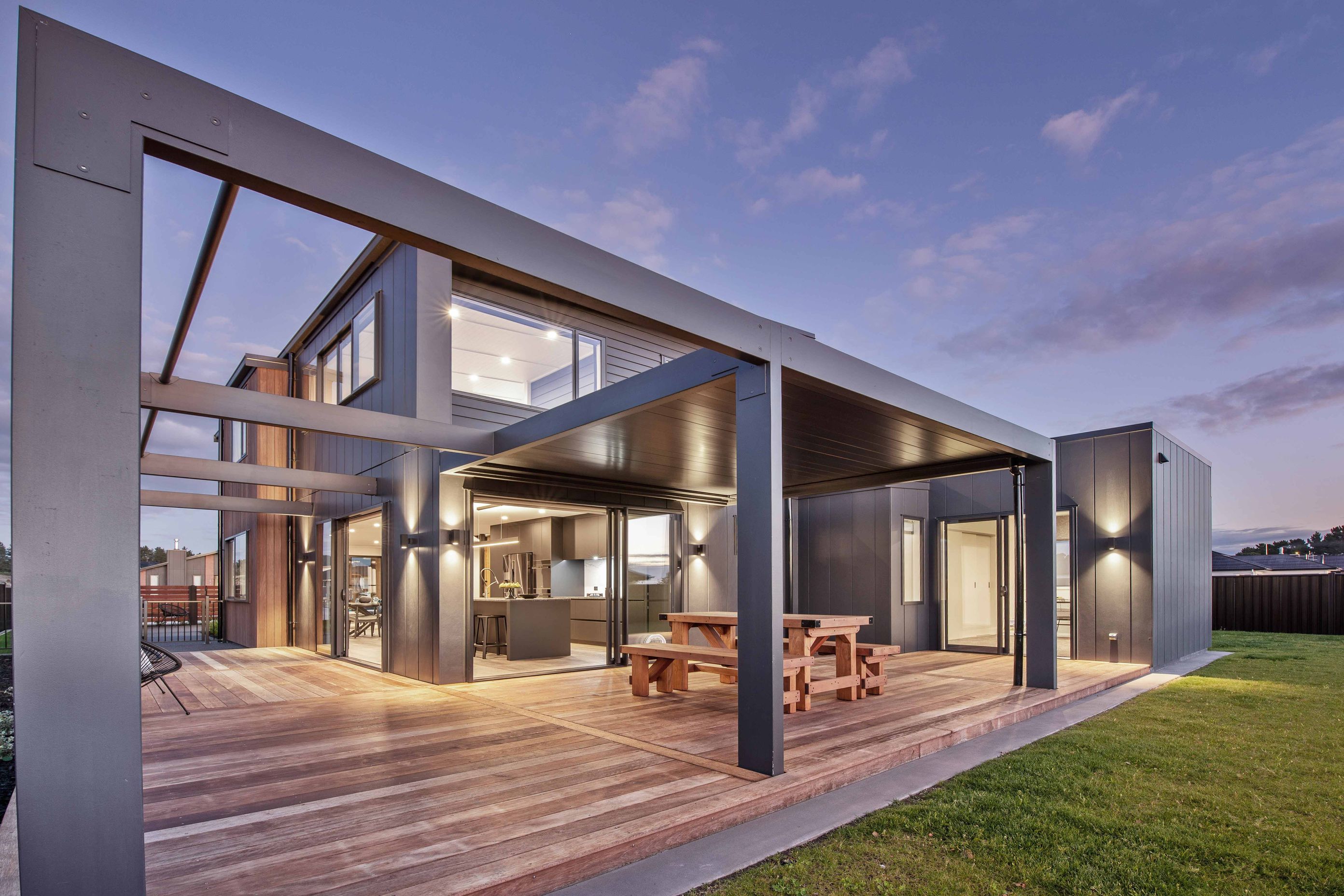 A large wrap-around deck provides ample outdoor living, while the operable louvre roof means outdoor dining can be enjoyed year-round.