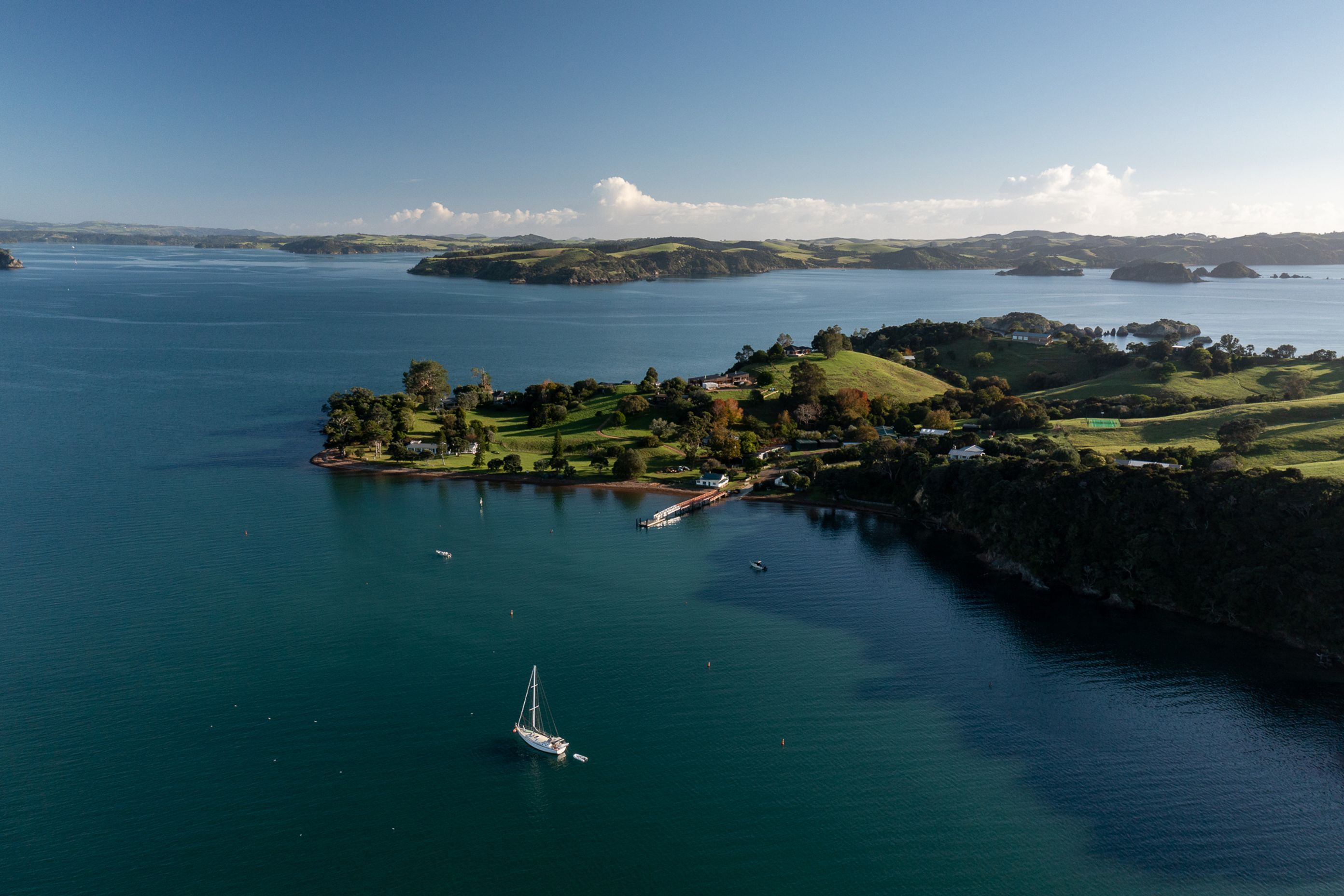 13PF-Moturoa-Island-byJoshuaMcCormack-0040.jpg