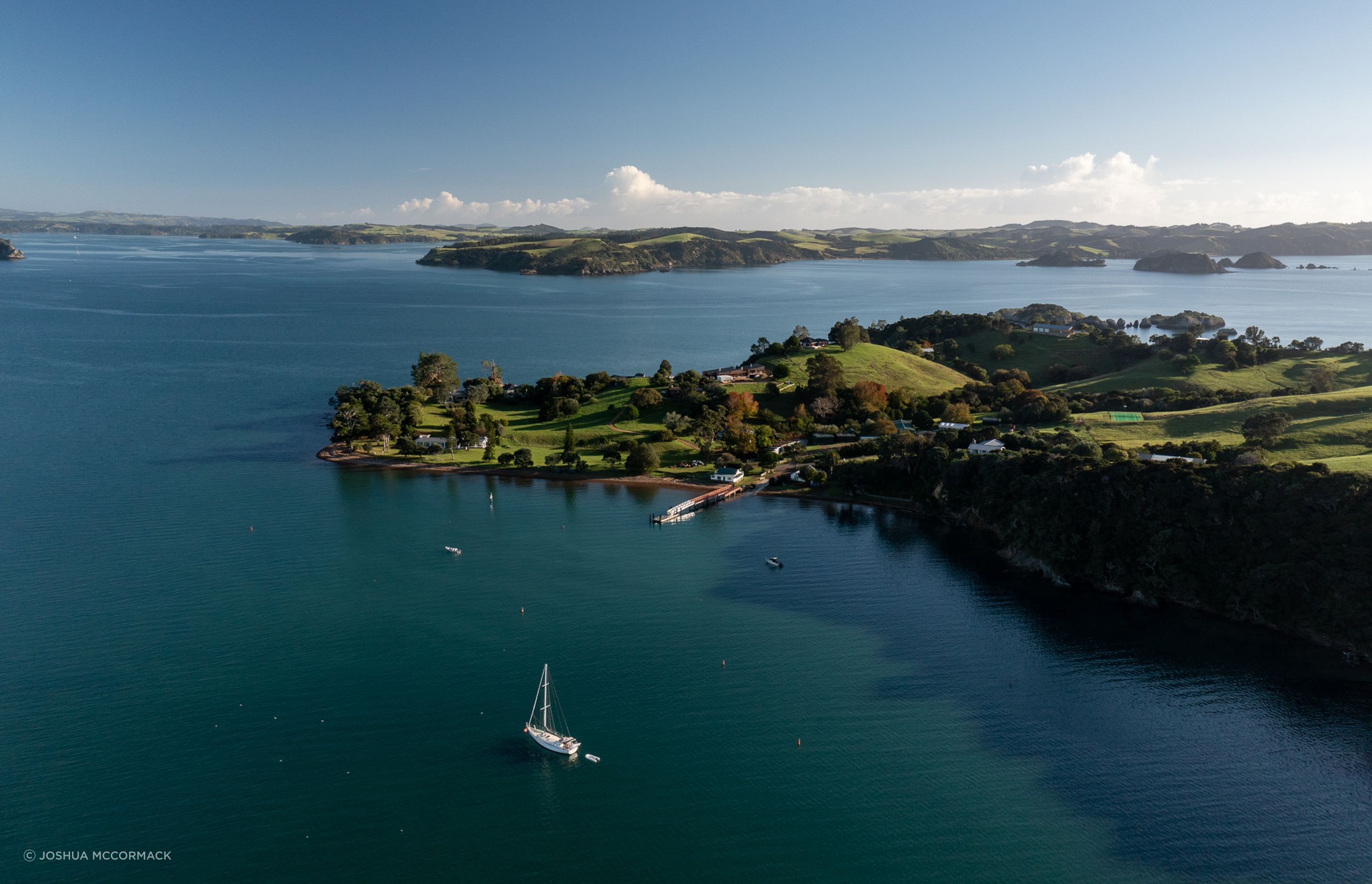 13PF-Moturoa-Island-byJoshuaMcCormack-0040.jpg