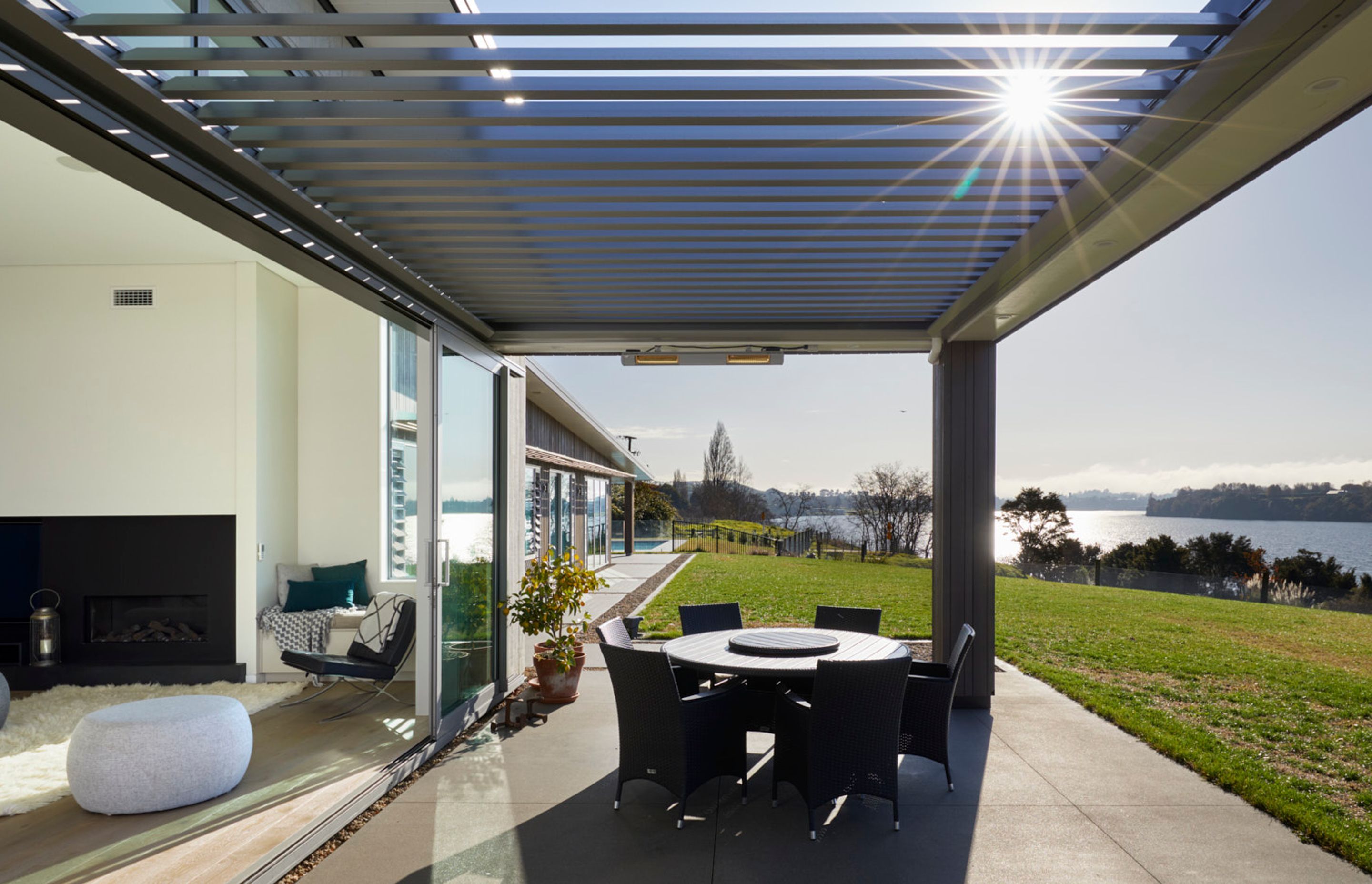 Turner Road Architecture - Lake Karapiro Retreat