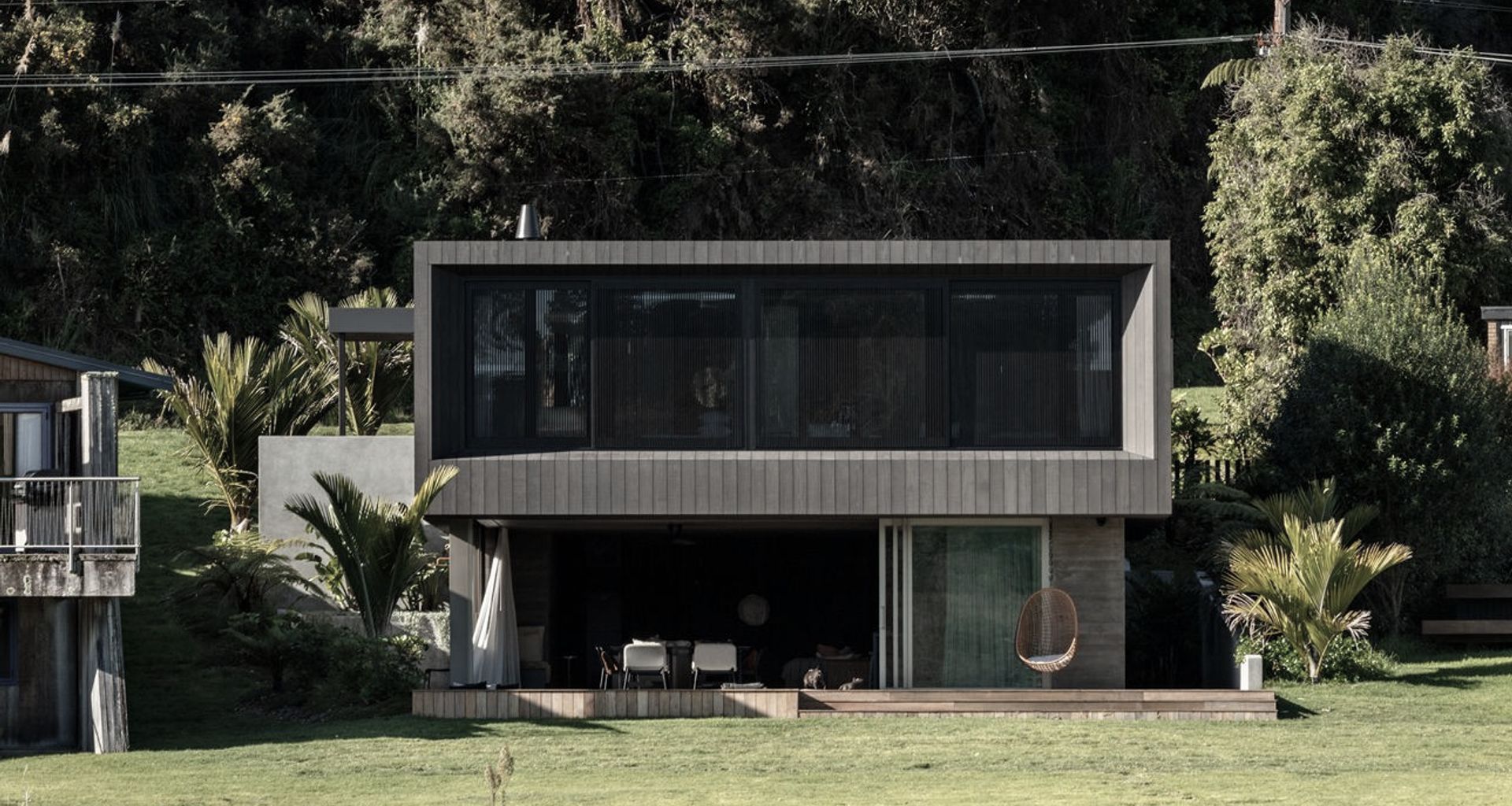 Lake Rotoiti House banner