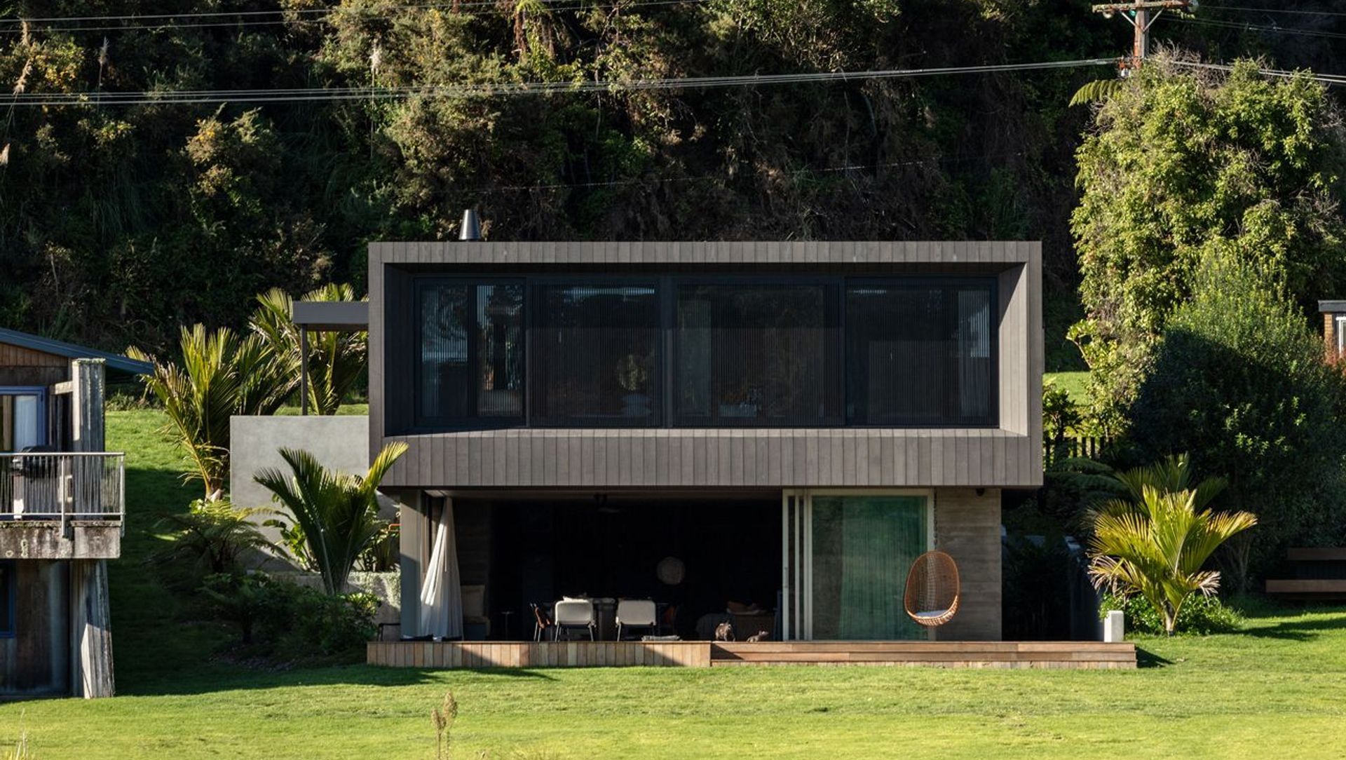 Lake Rotoiti House banner