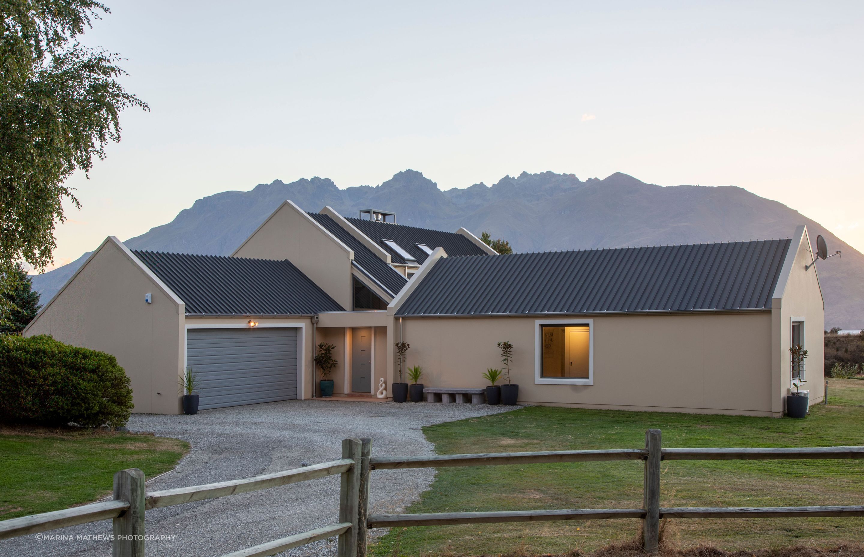 Oraka Lakeside Estate | Glen Cayless Builder