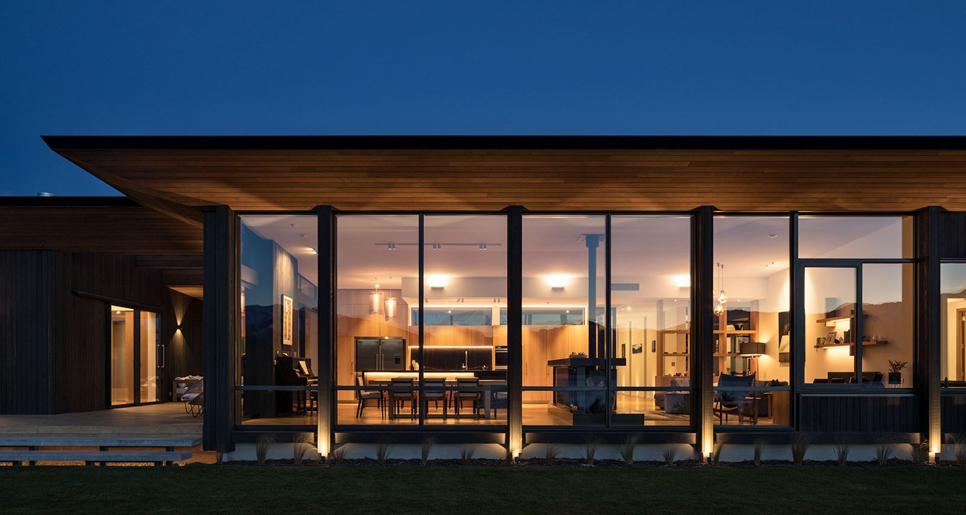 Black Peak House, Wanaka banner
