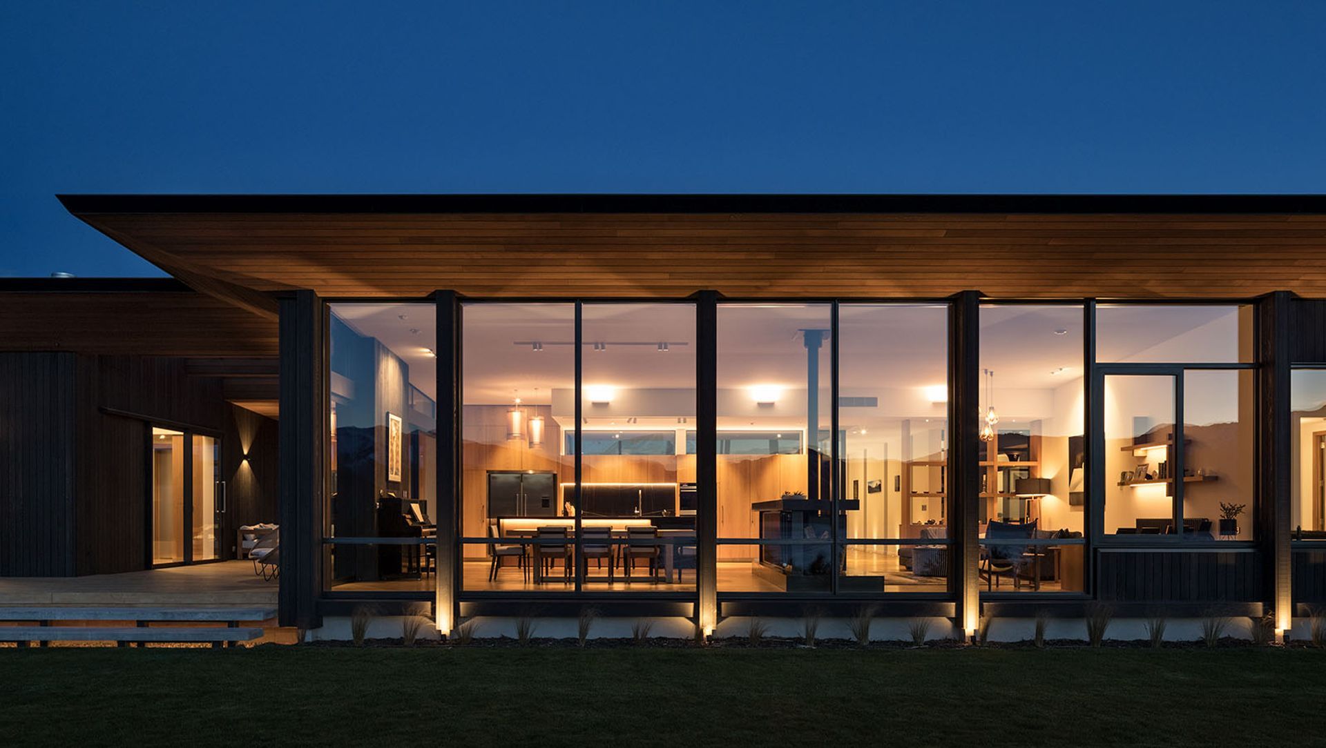 Black Peak House, Wanaka banner