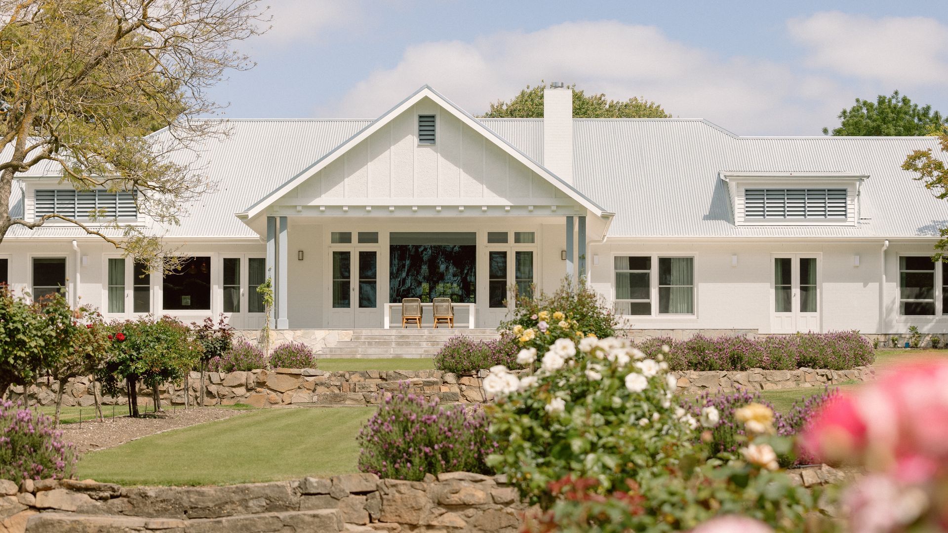 Country Living banner