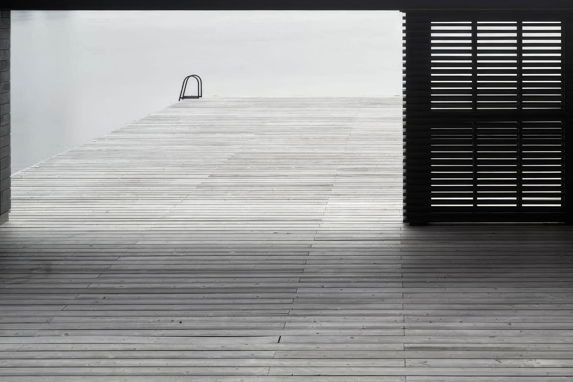 AkbTobin14-1000x667-upscaled-by-Replicate.jpg