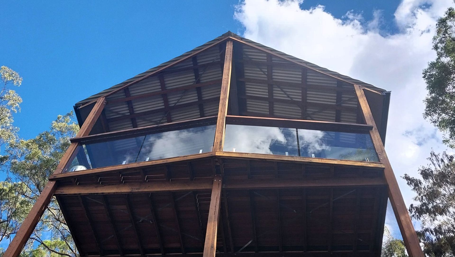 Hawkesbury Tree House banner