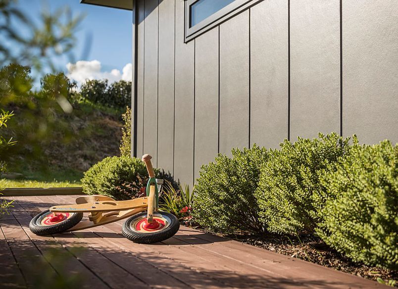 Stria and Linea Weatherboard Working Together