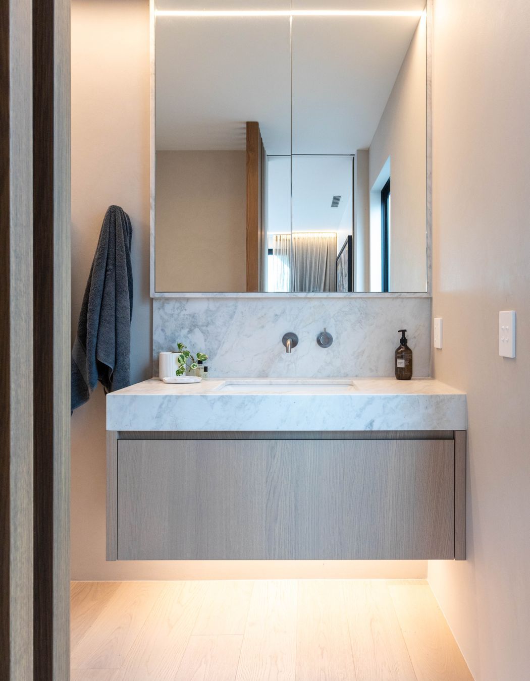 Bathroom-Lighting.jpg