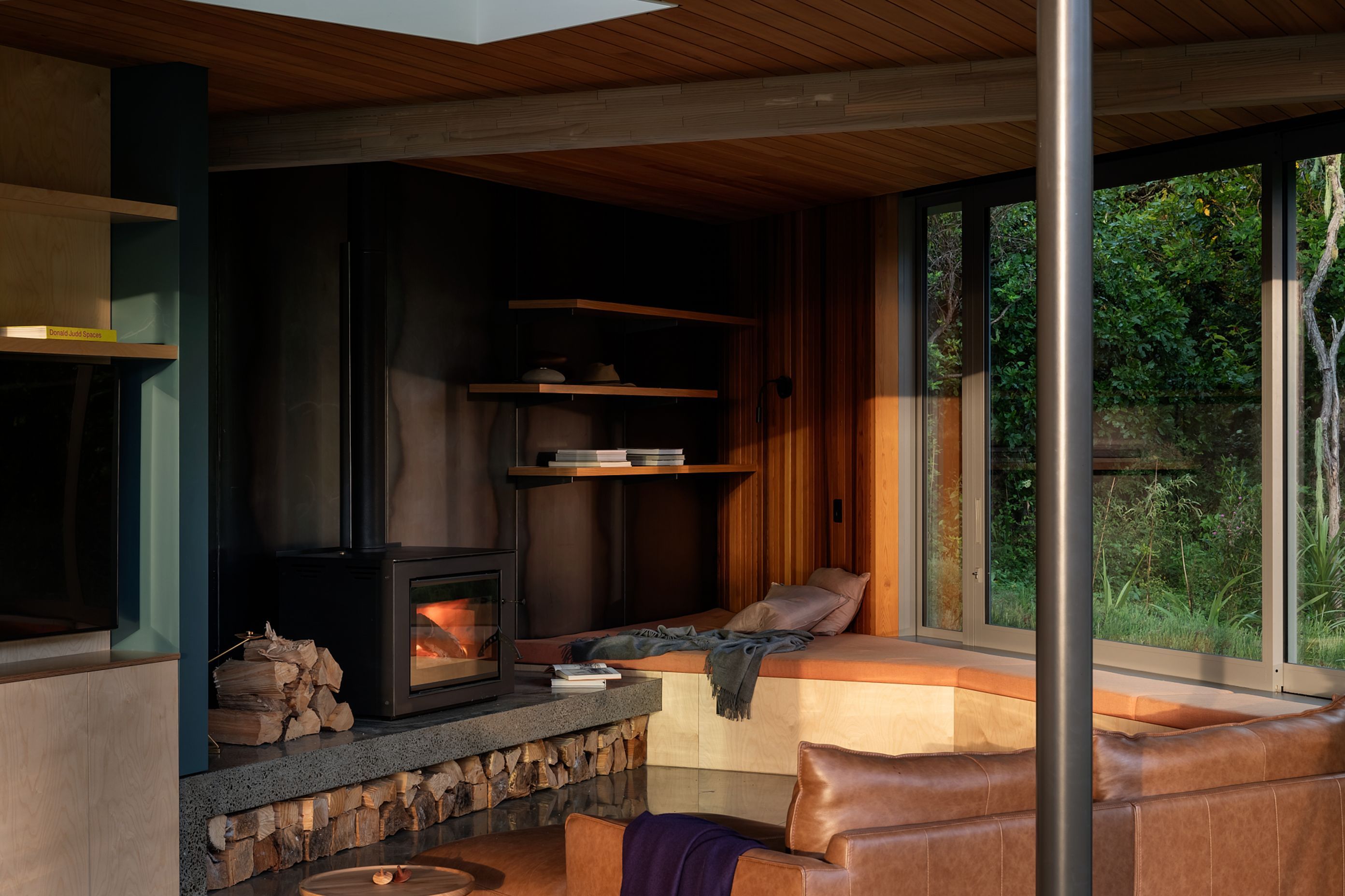Lake Taupo Retreat Living Room