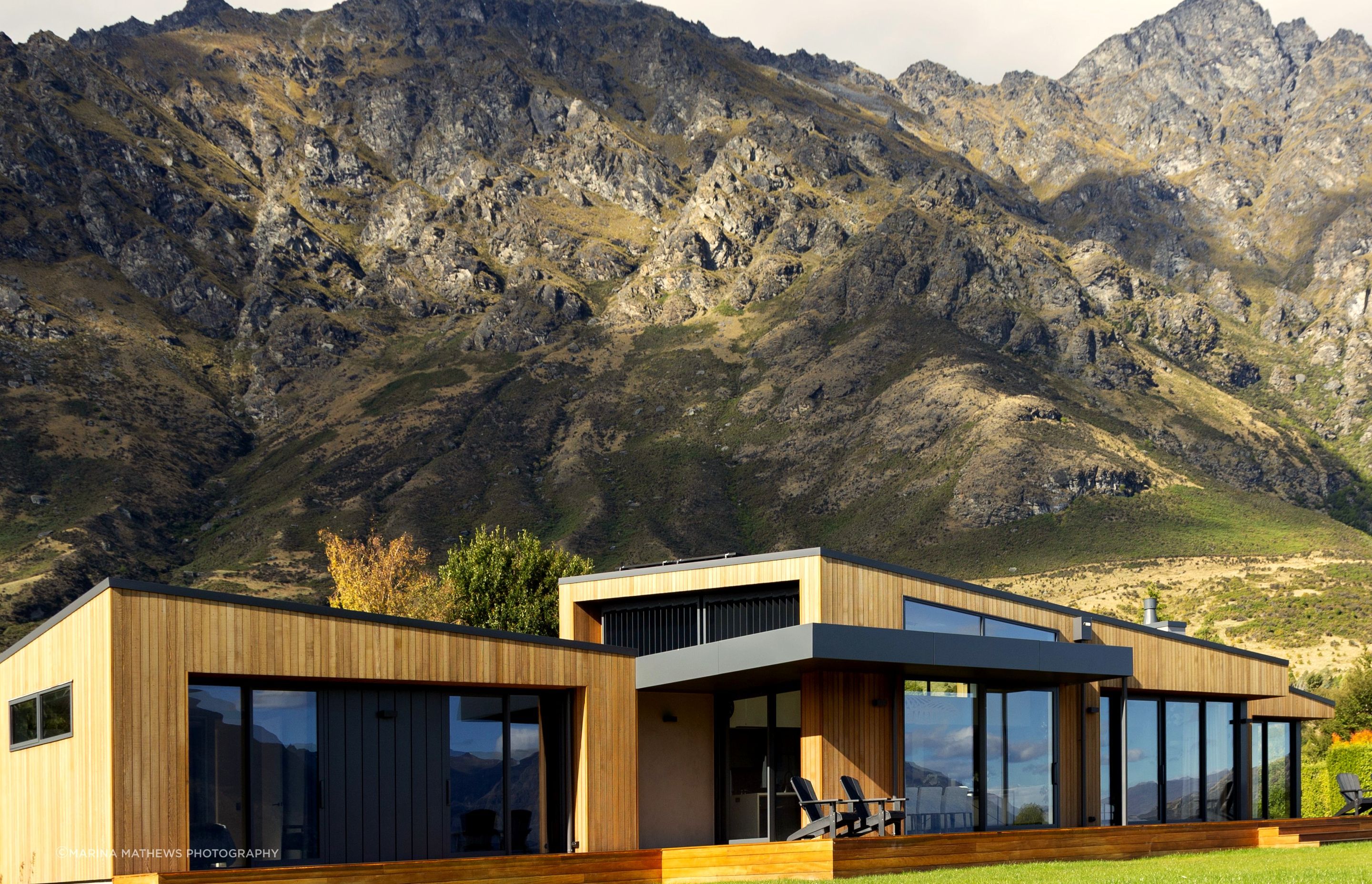 Cedar Cladding, Front Deck and The Remarkables