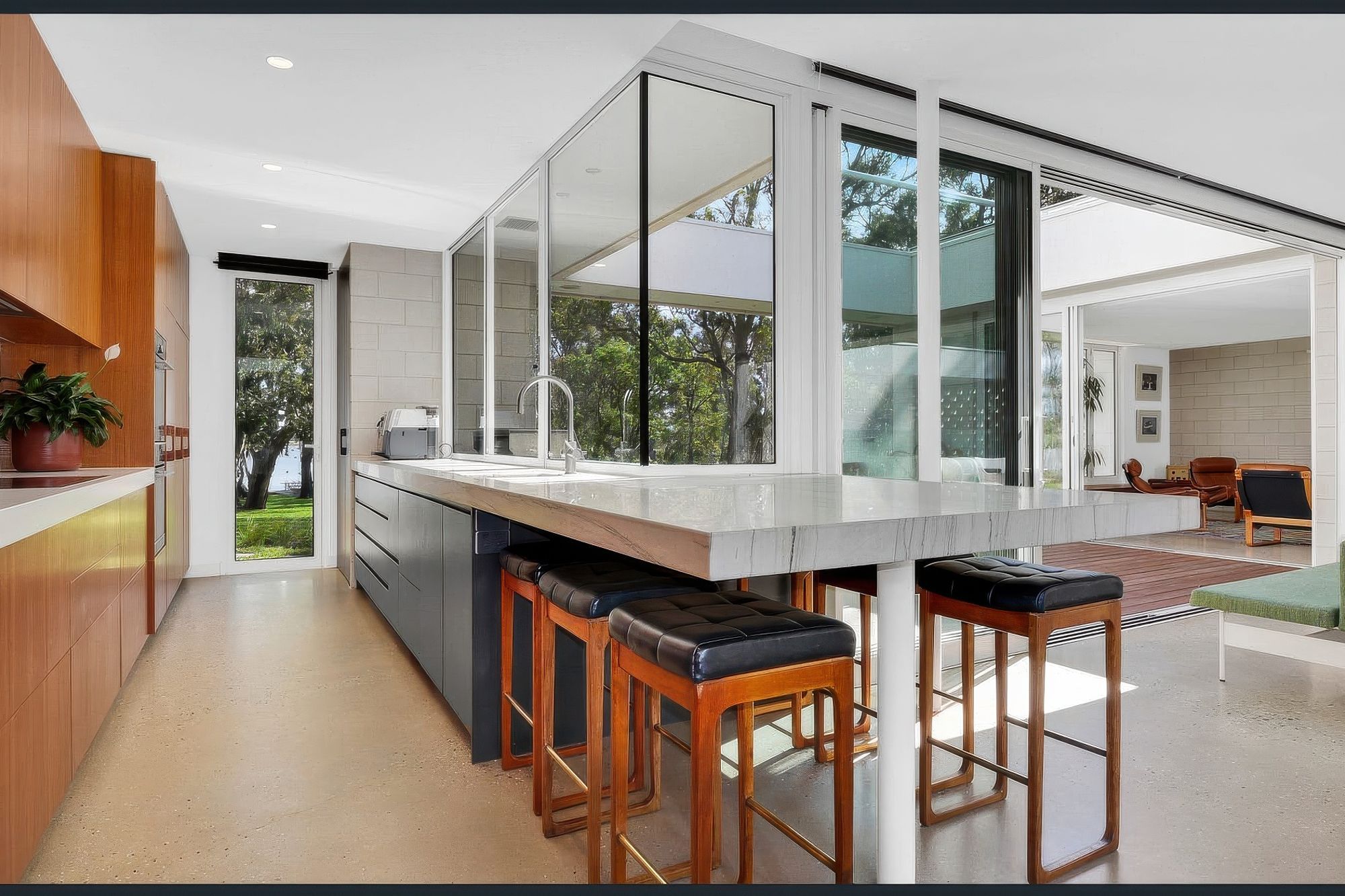 Kitchen-gigapixel-standard-v2-14x.jpeg