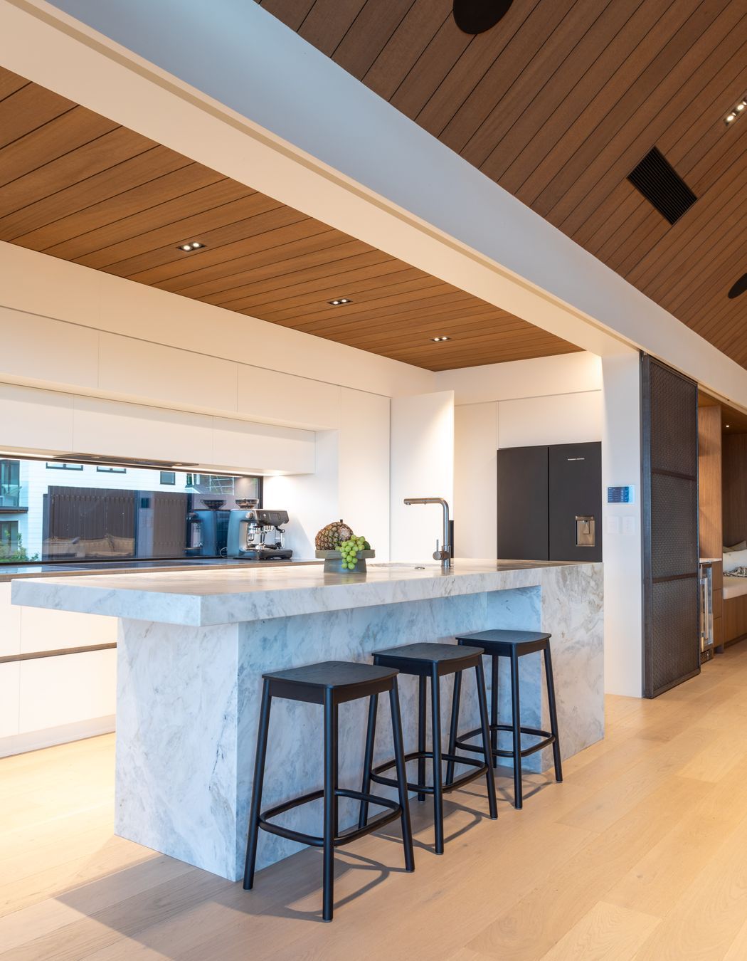 Kitchen-v2.jpg