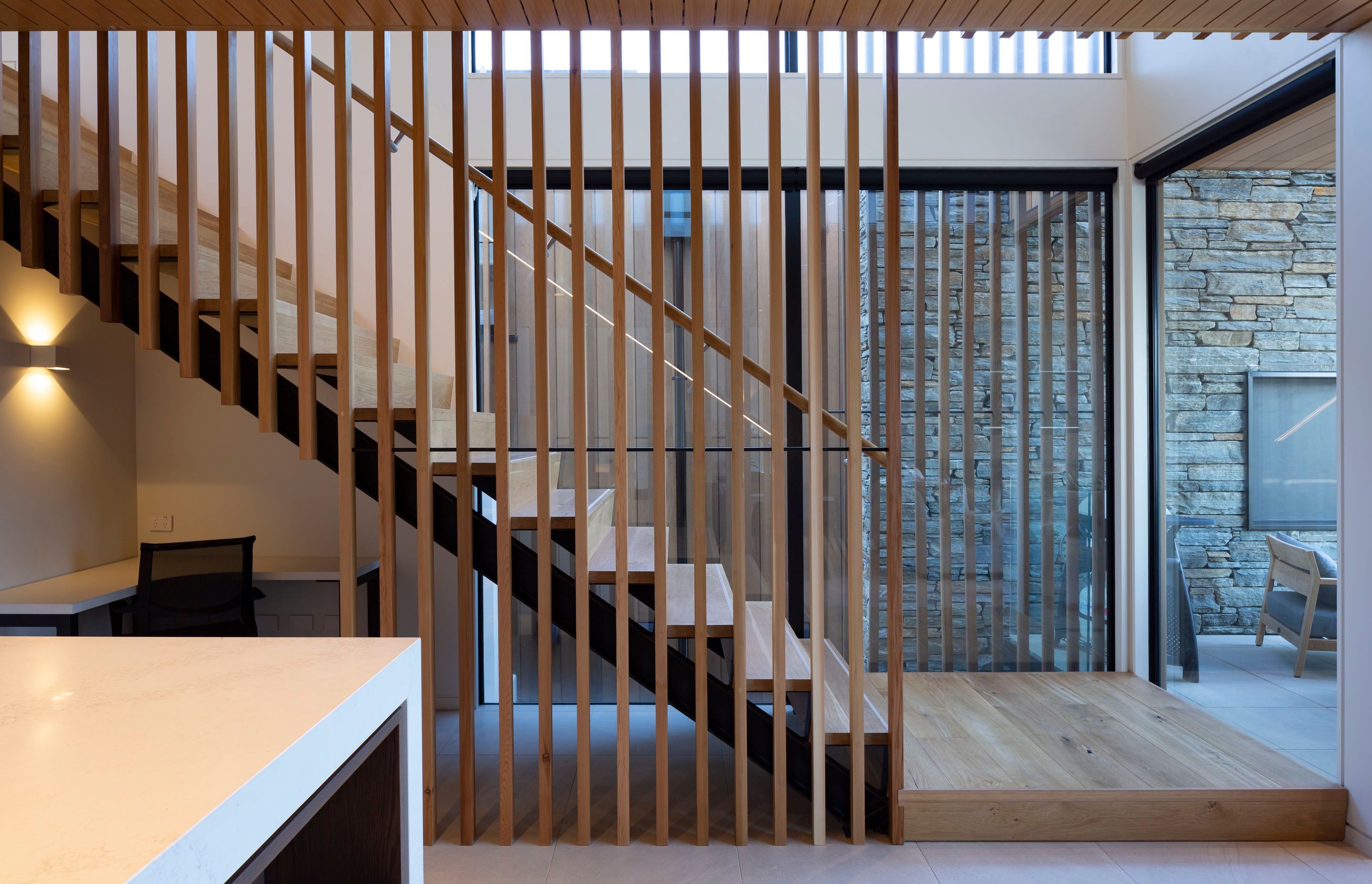 Lakeside Villa | QLPM & Rohan Architects