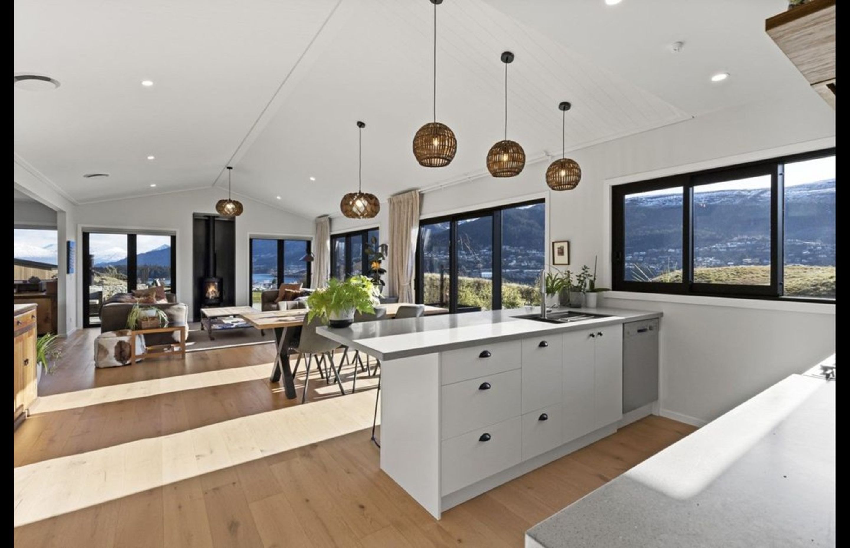 Open-living-area-engineered-oak-flooring-1.jpg