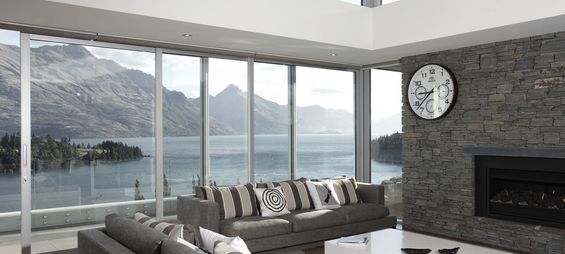 Queenstown Escape banner