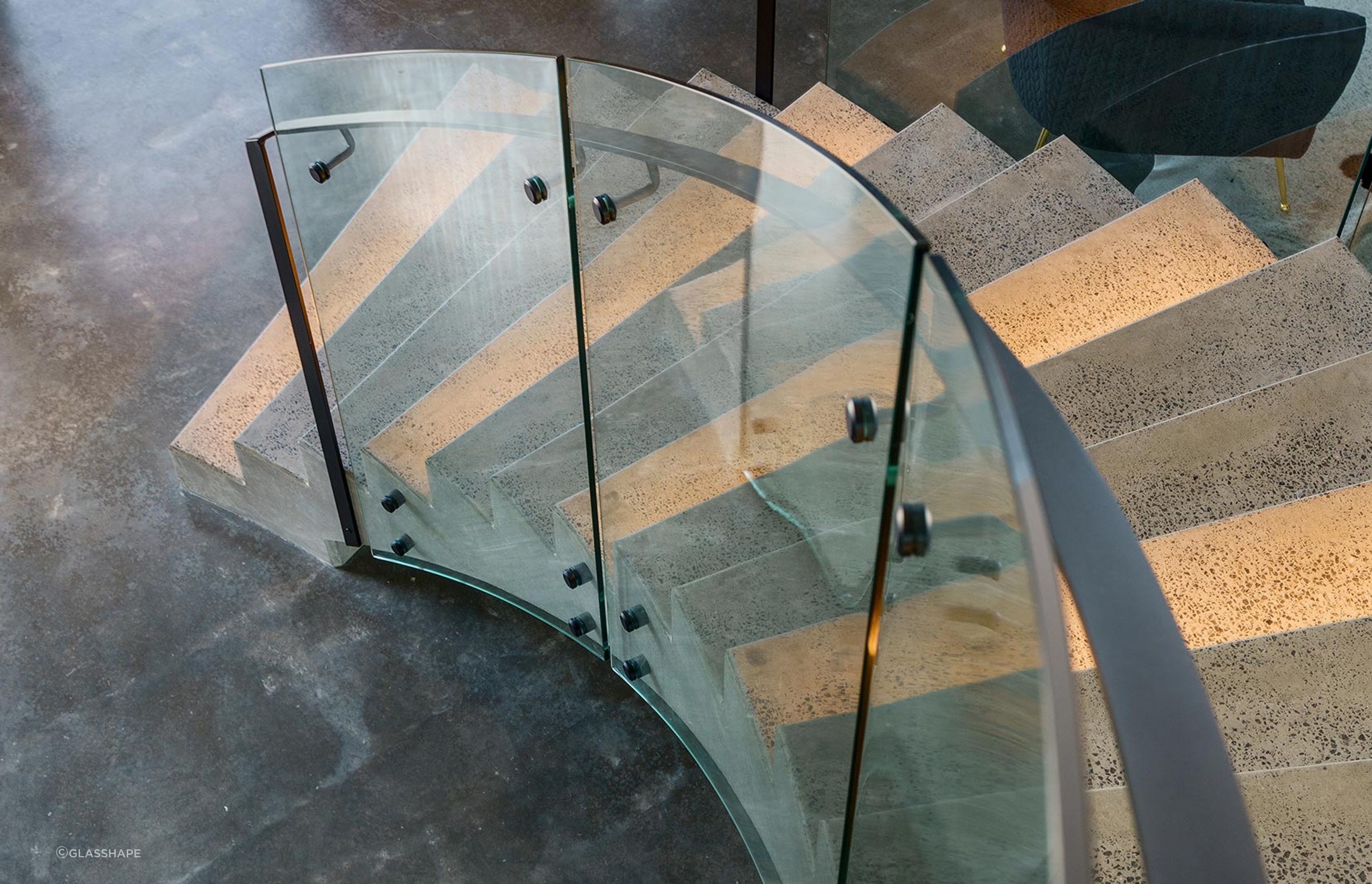 The Esplanade – Twin Bent Glass Curved Staircase