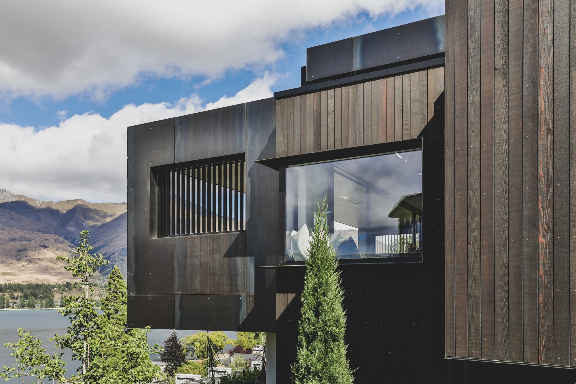 Coupe House