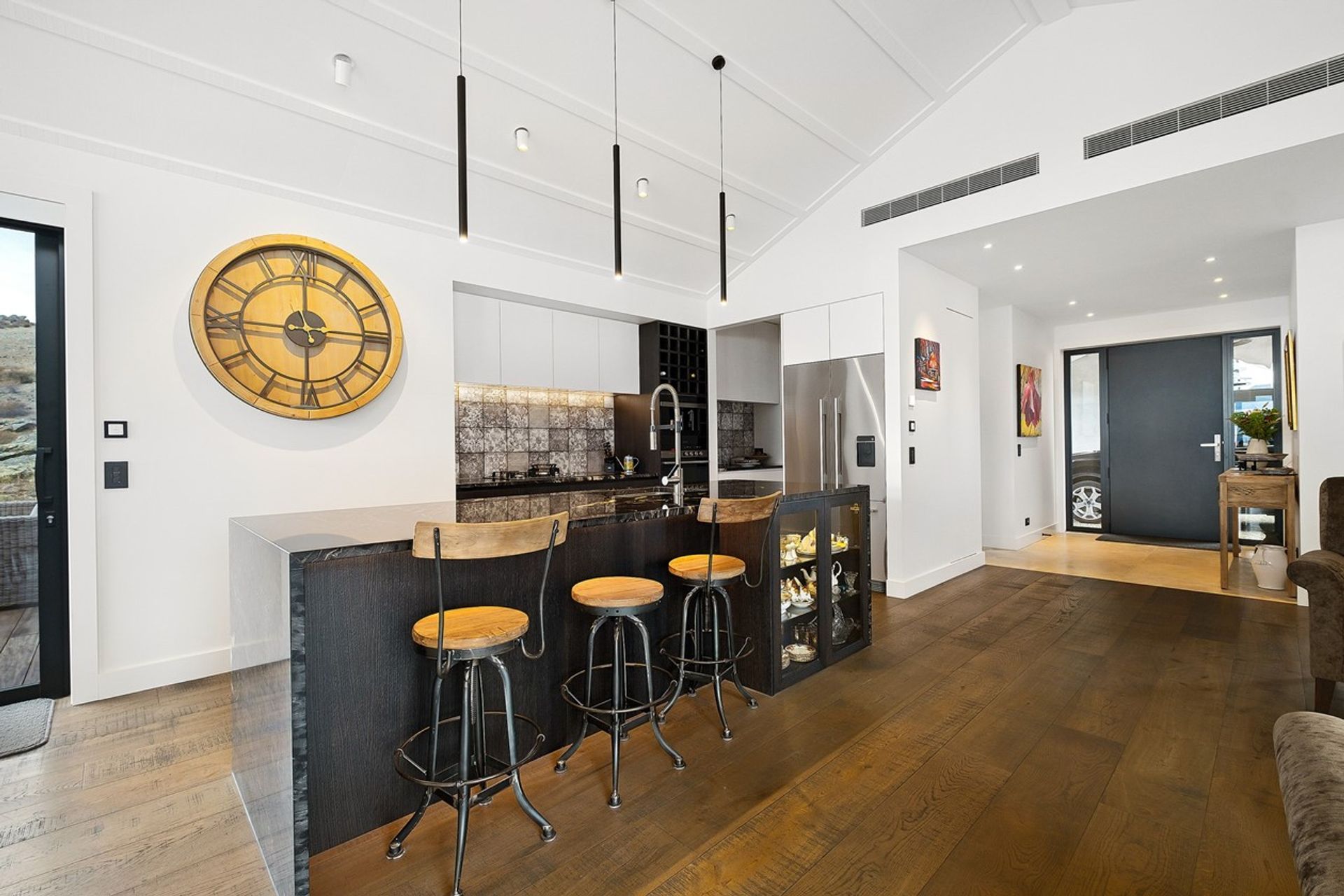 Lake Dunstan Residence