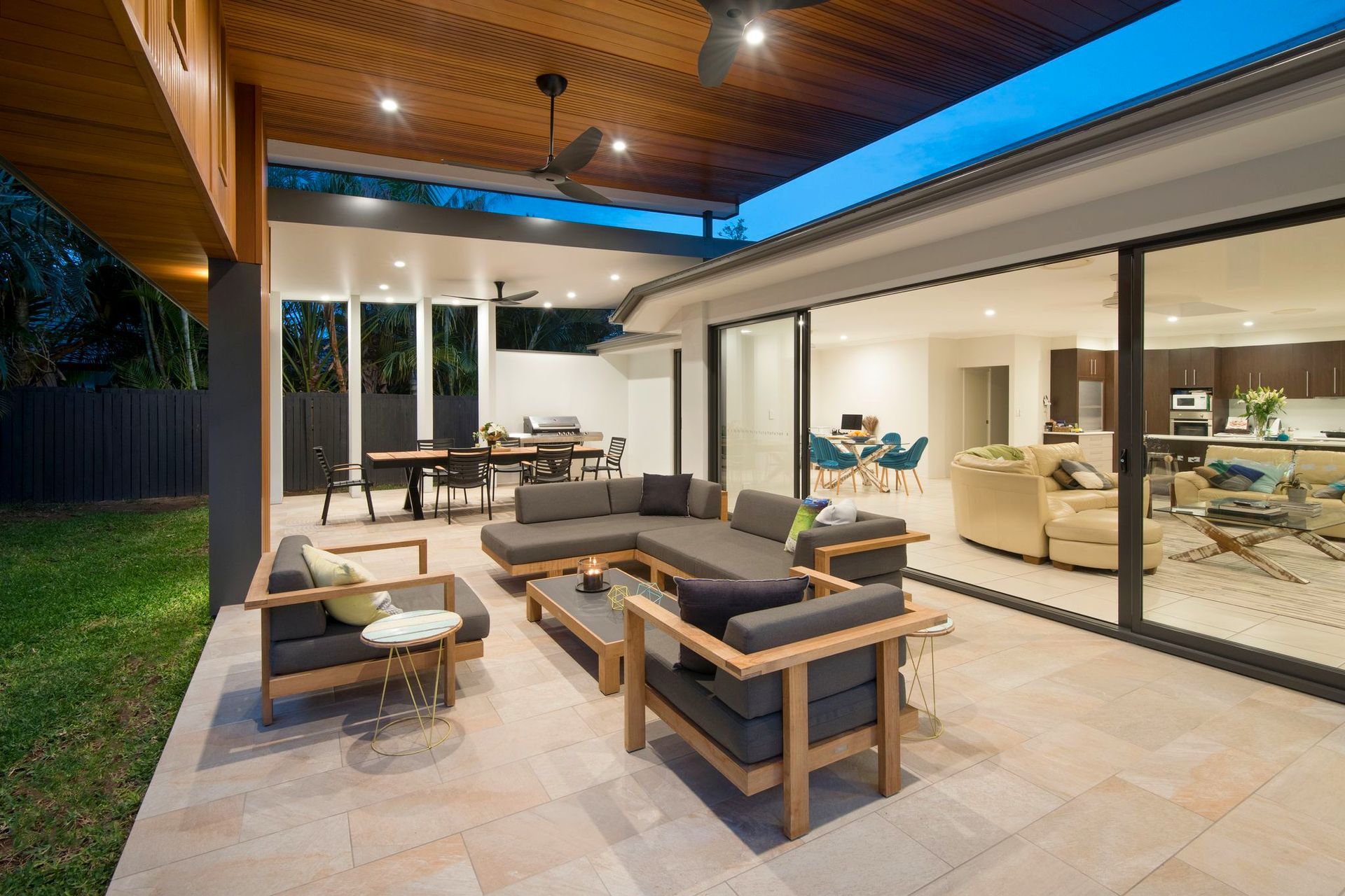 North Lakes Pool &amp; Entertainment Area Design