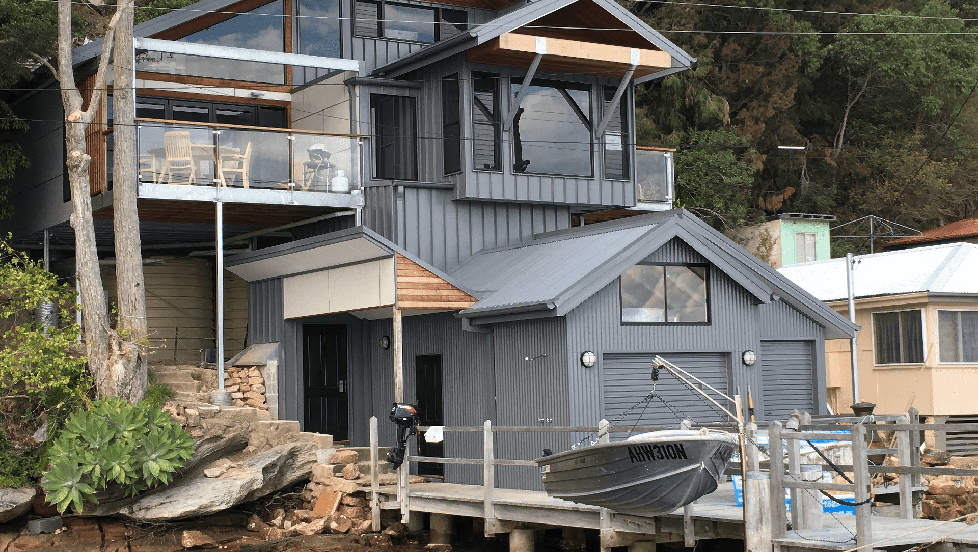 Hawkesbury River Retreat banner