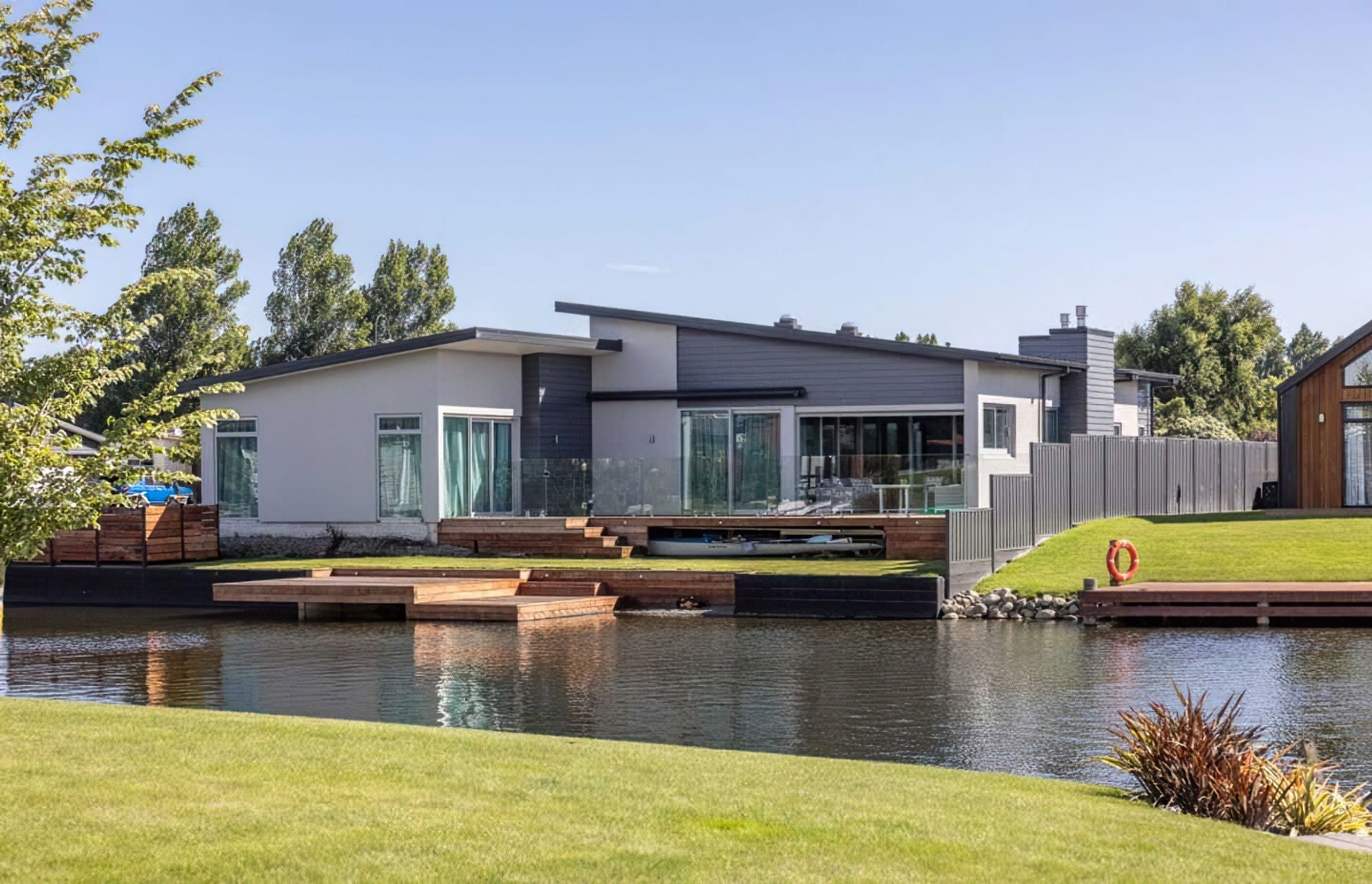 buildmeJ-Rive-Construction-Turton-House-05-1024x683-gigapixel-standard-height-928px.jpg