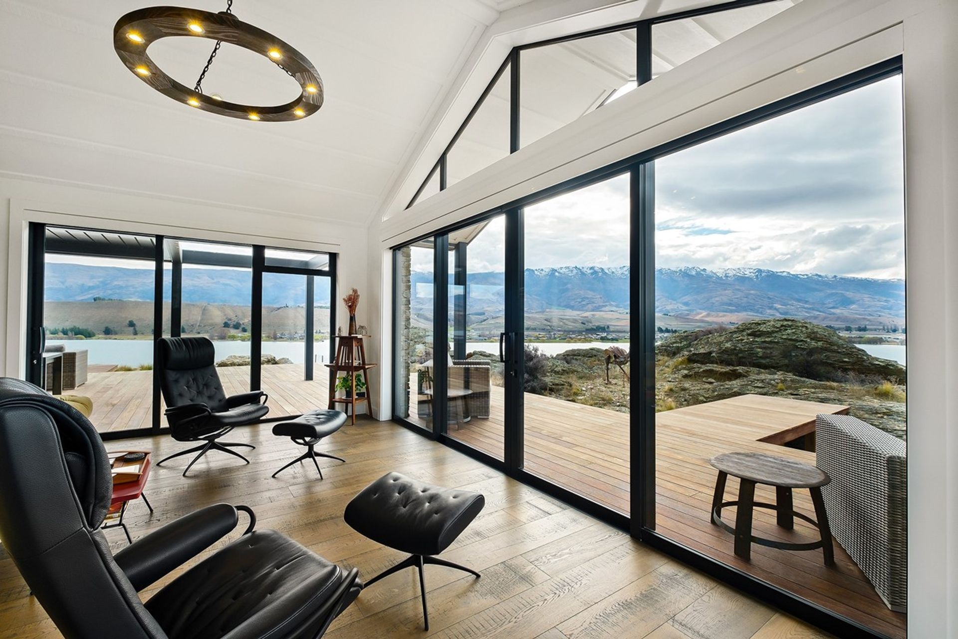 Lake Dunstan Residence