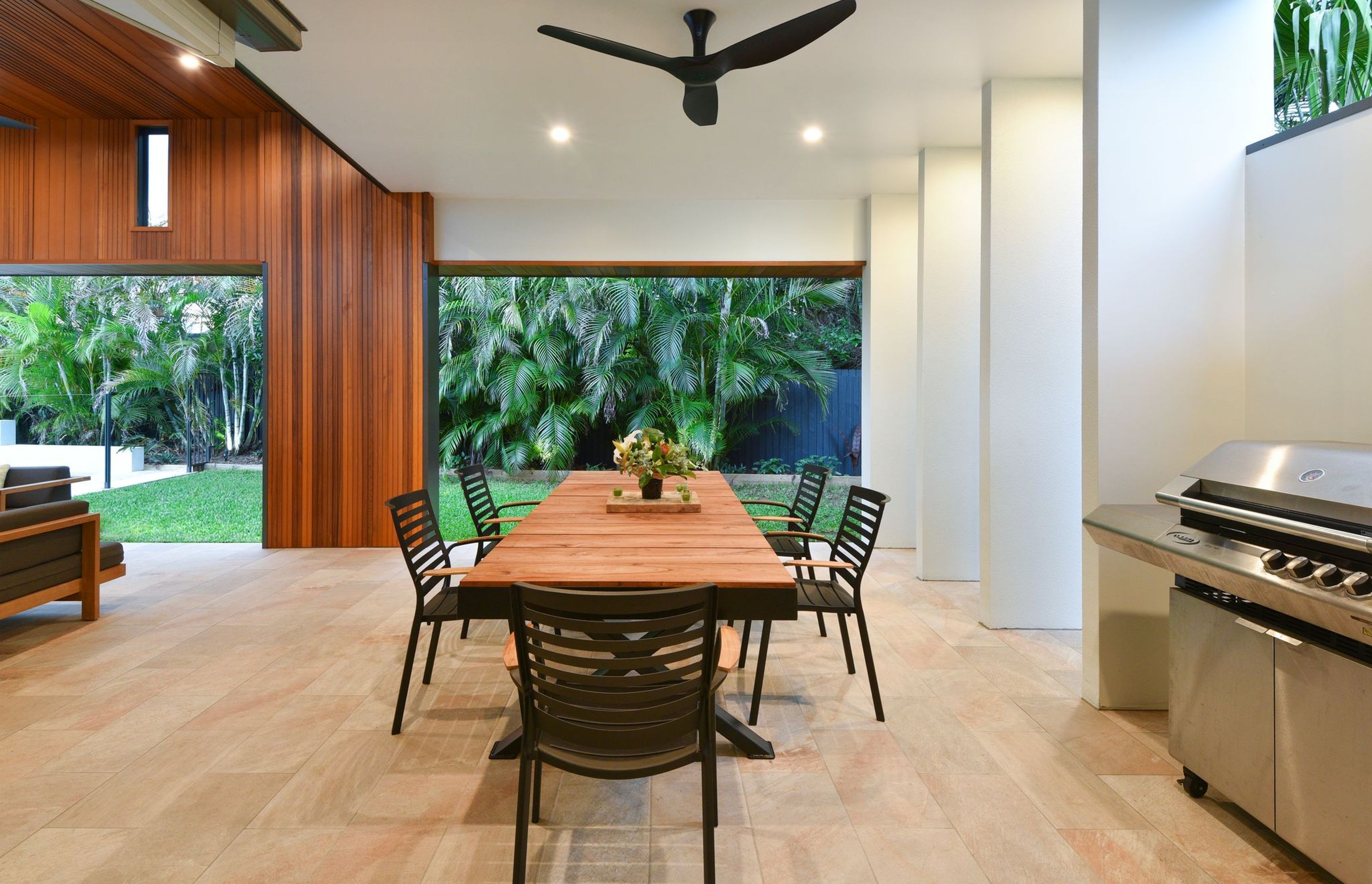 North Lakes Pool & Entertainment Area Design
