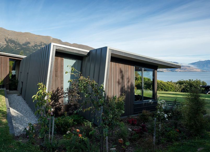 Lakeview House