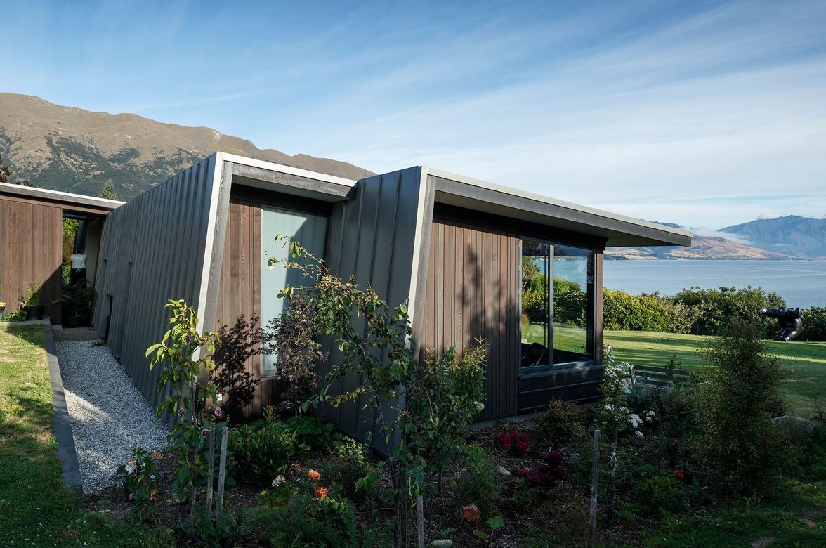 Lakeview House