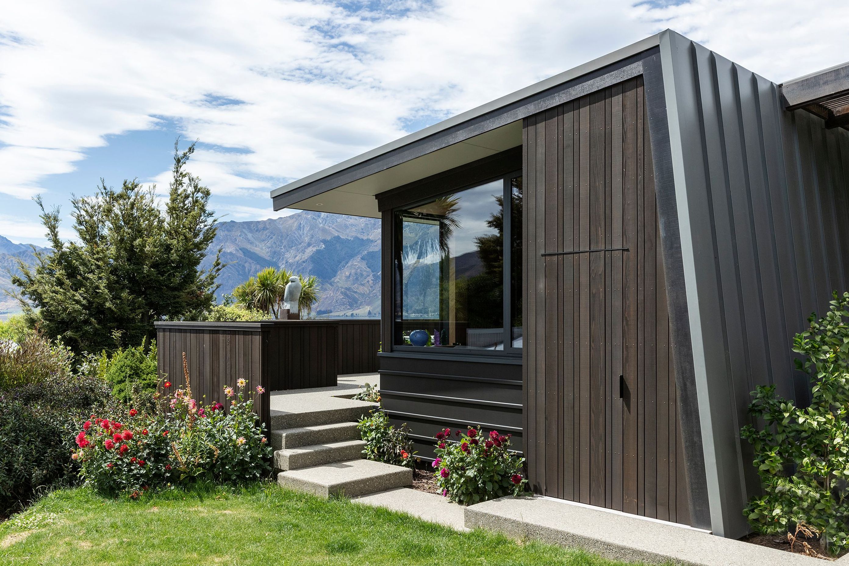 Lakeview House