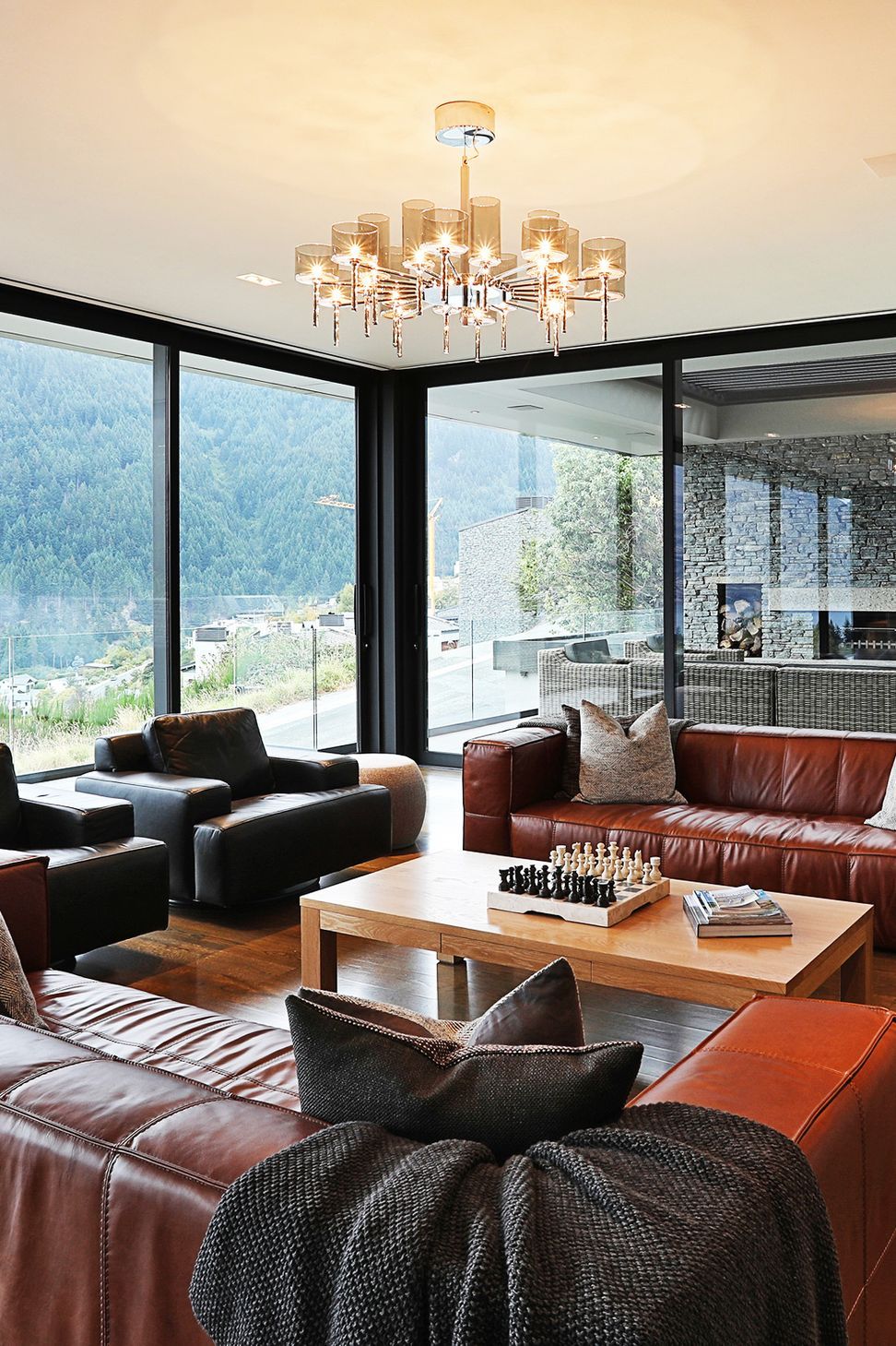 Lake Views, Wakatipu Home