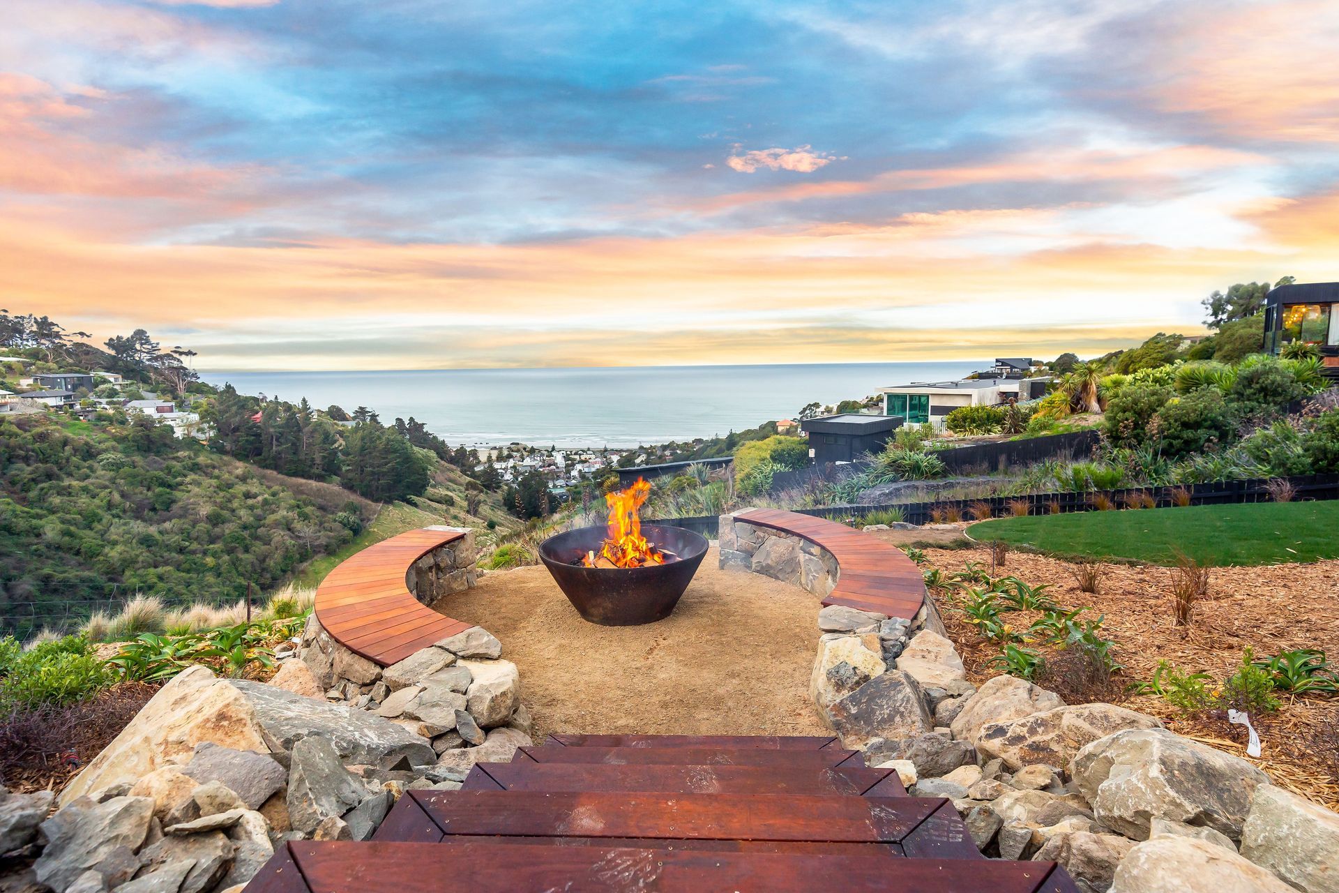 Richmond Hill Residence