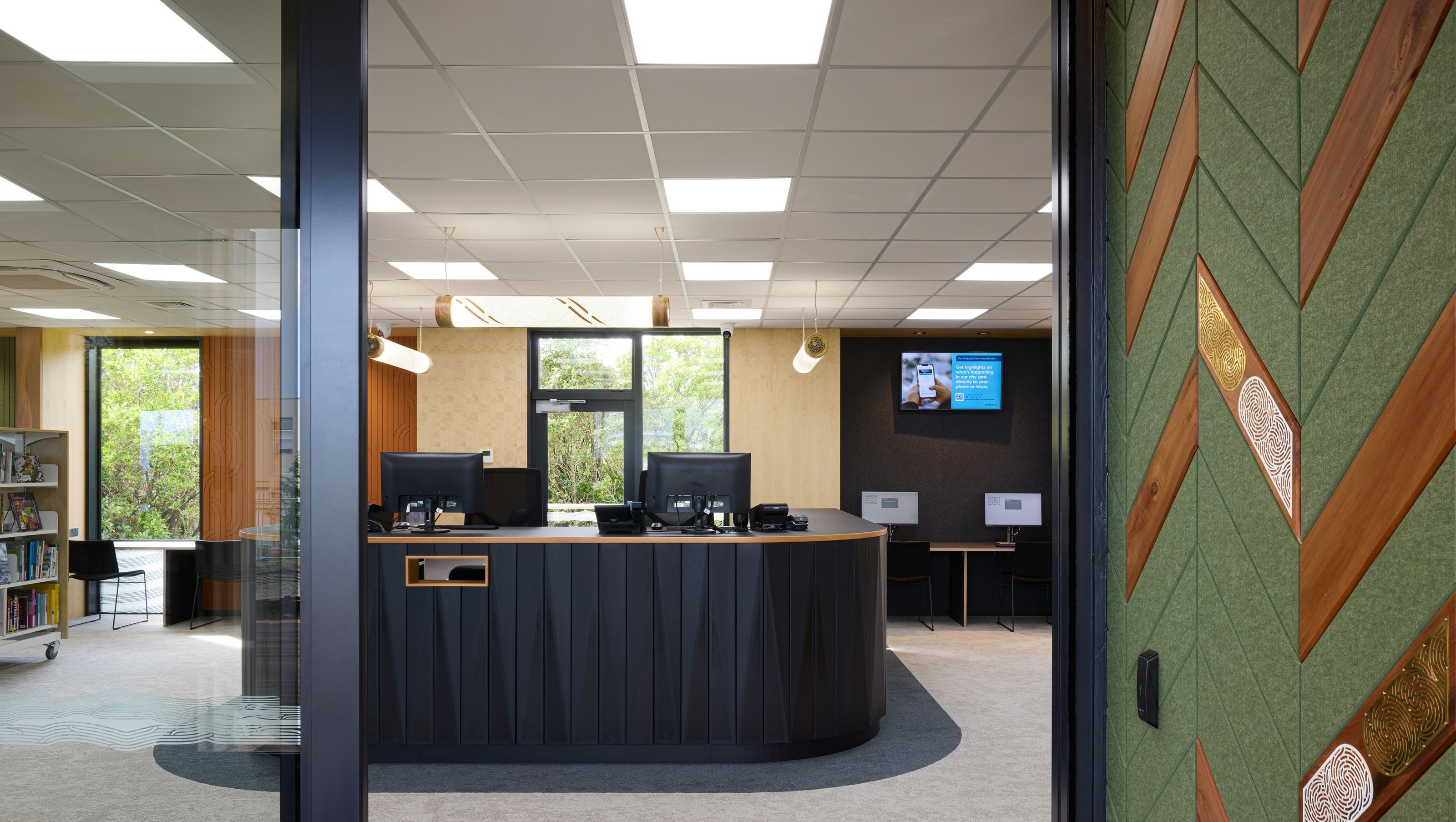 Cannons Creek Library