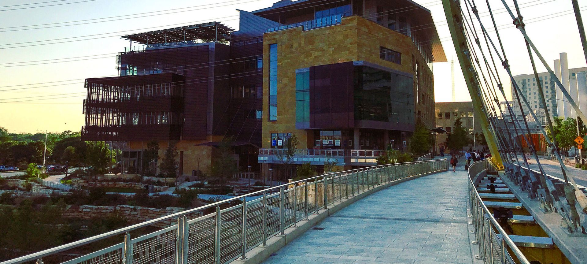 Public Library and Second Street Bridge banner