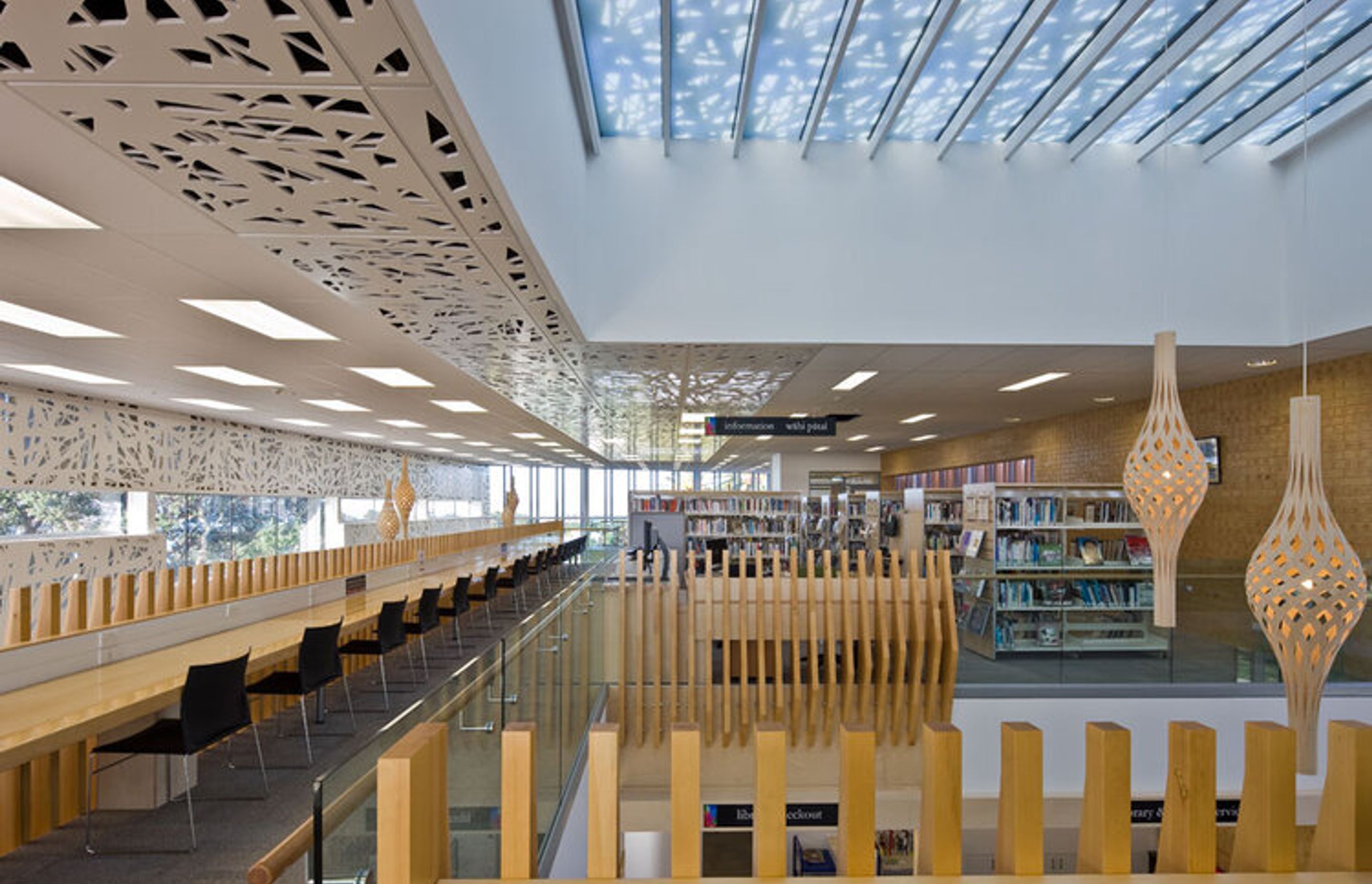 Birkenhead Library &amp; Civic Centre