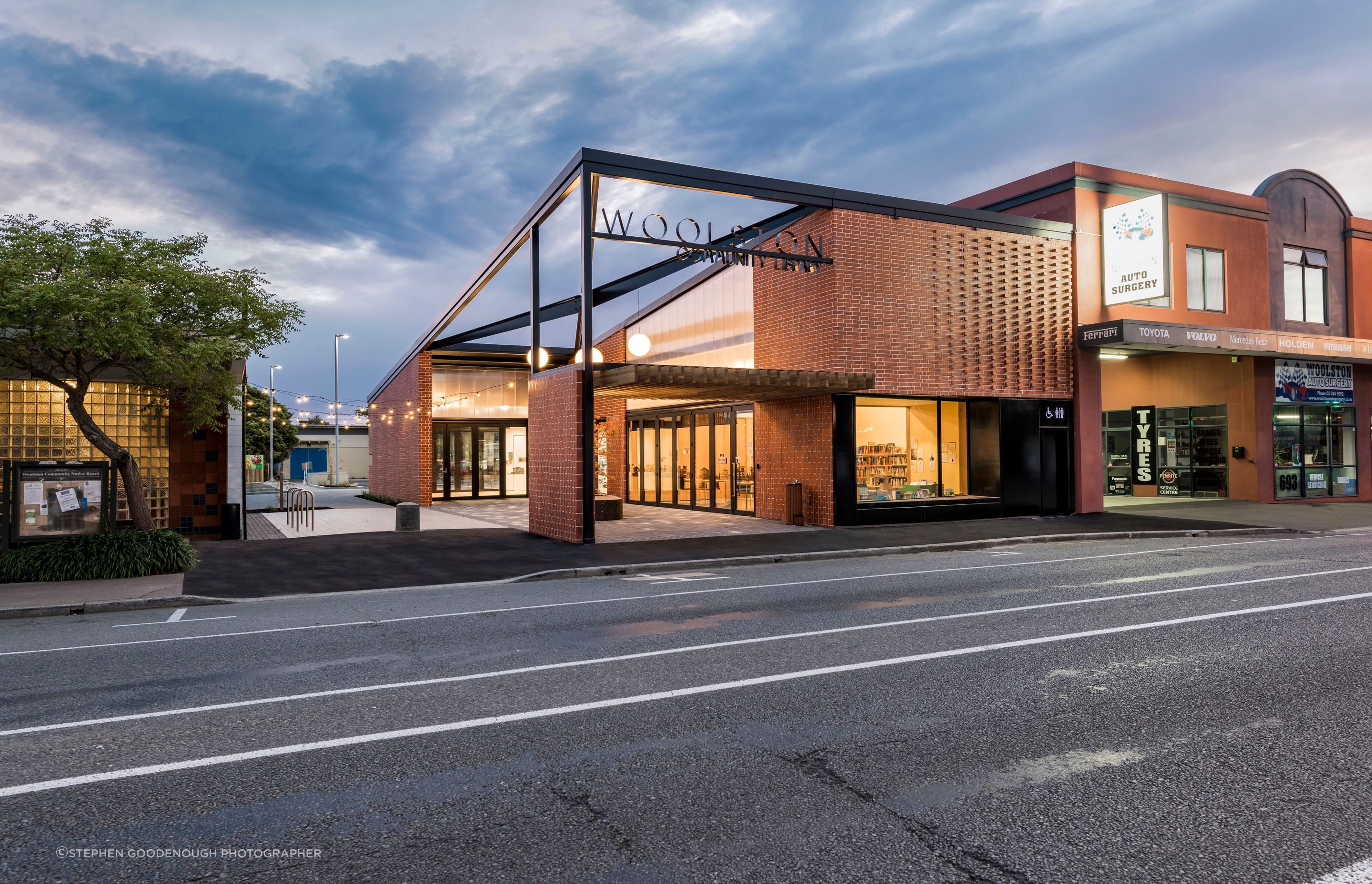 Woolston Community Library