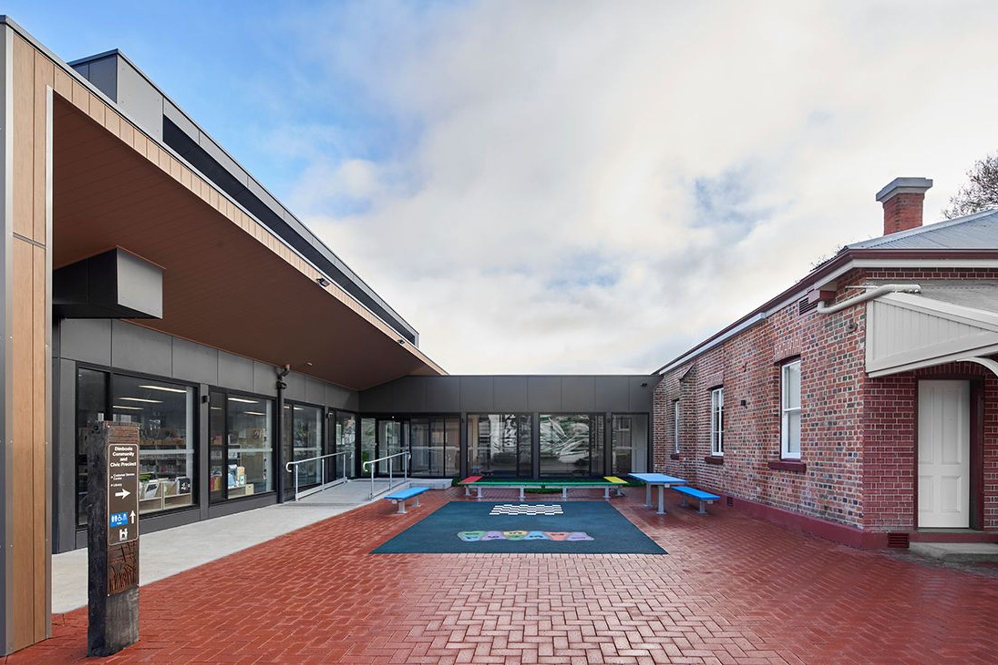 Dimboola Library