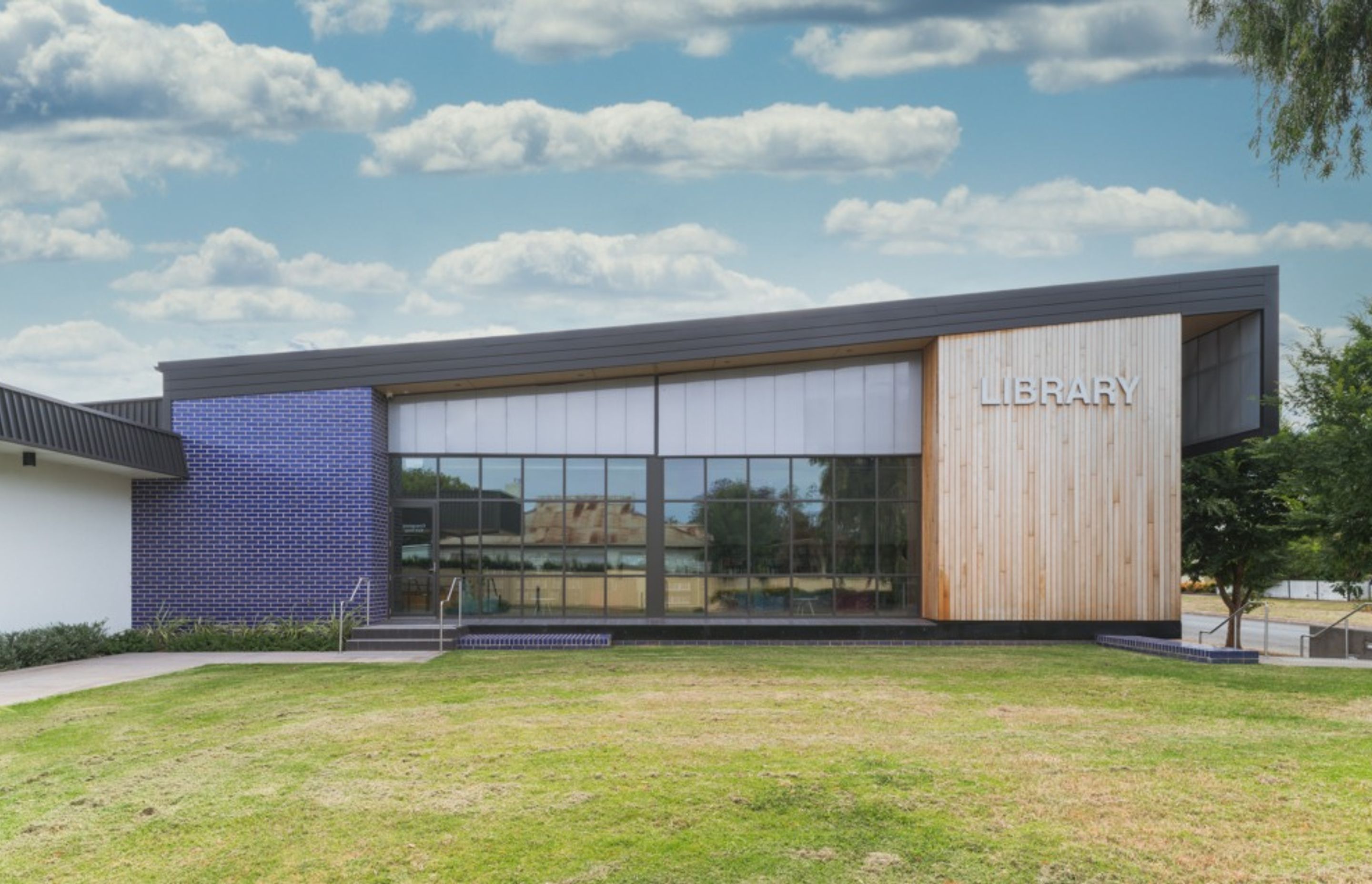 Tatura Library