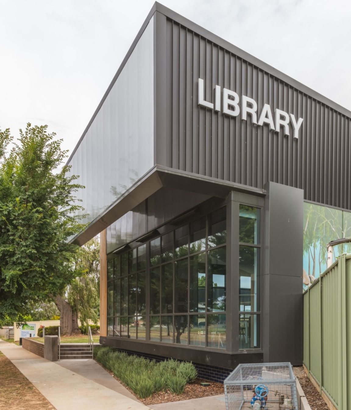 Tatura Library